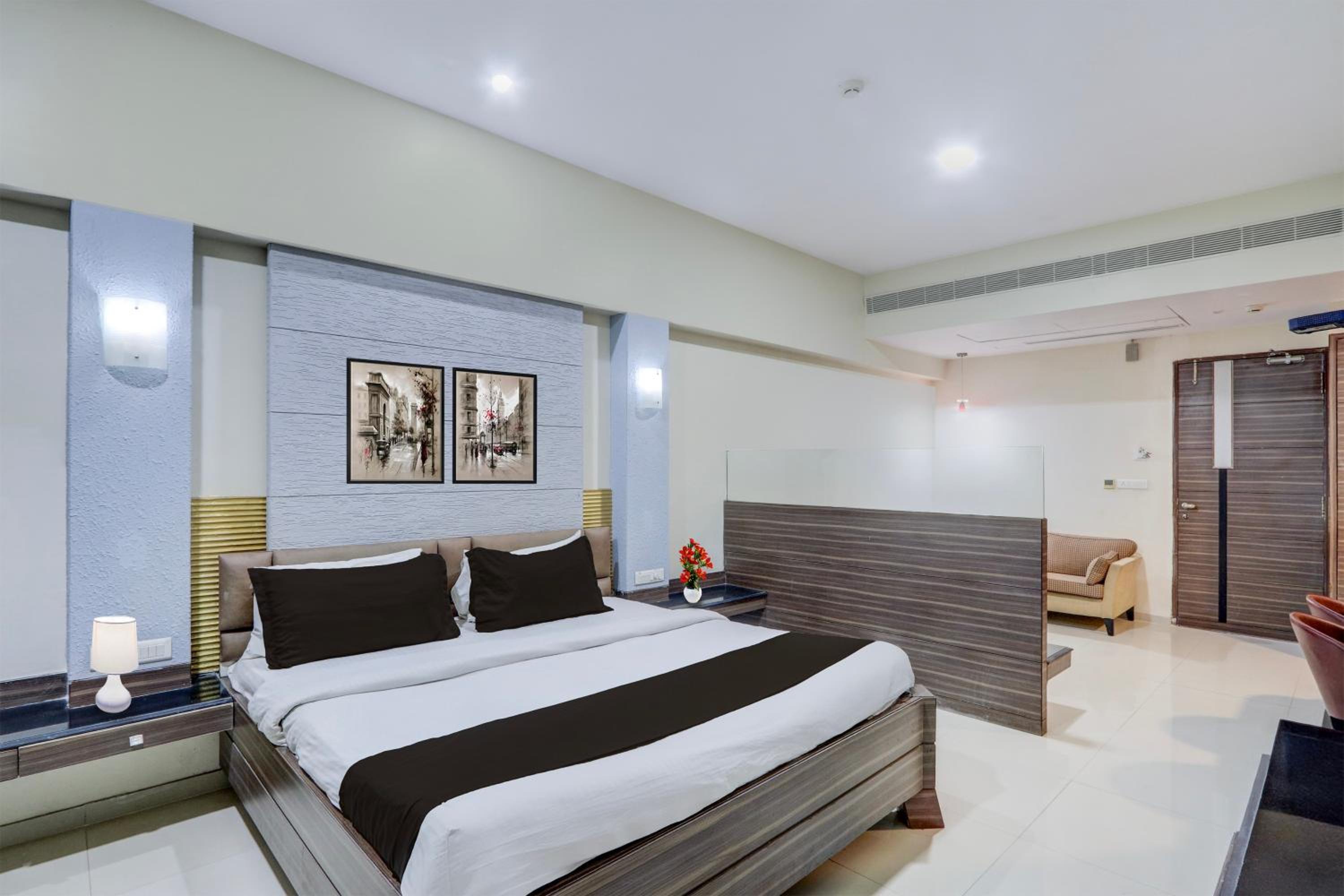 Suite photo 1