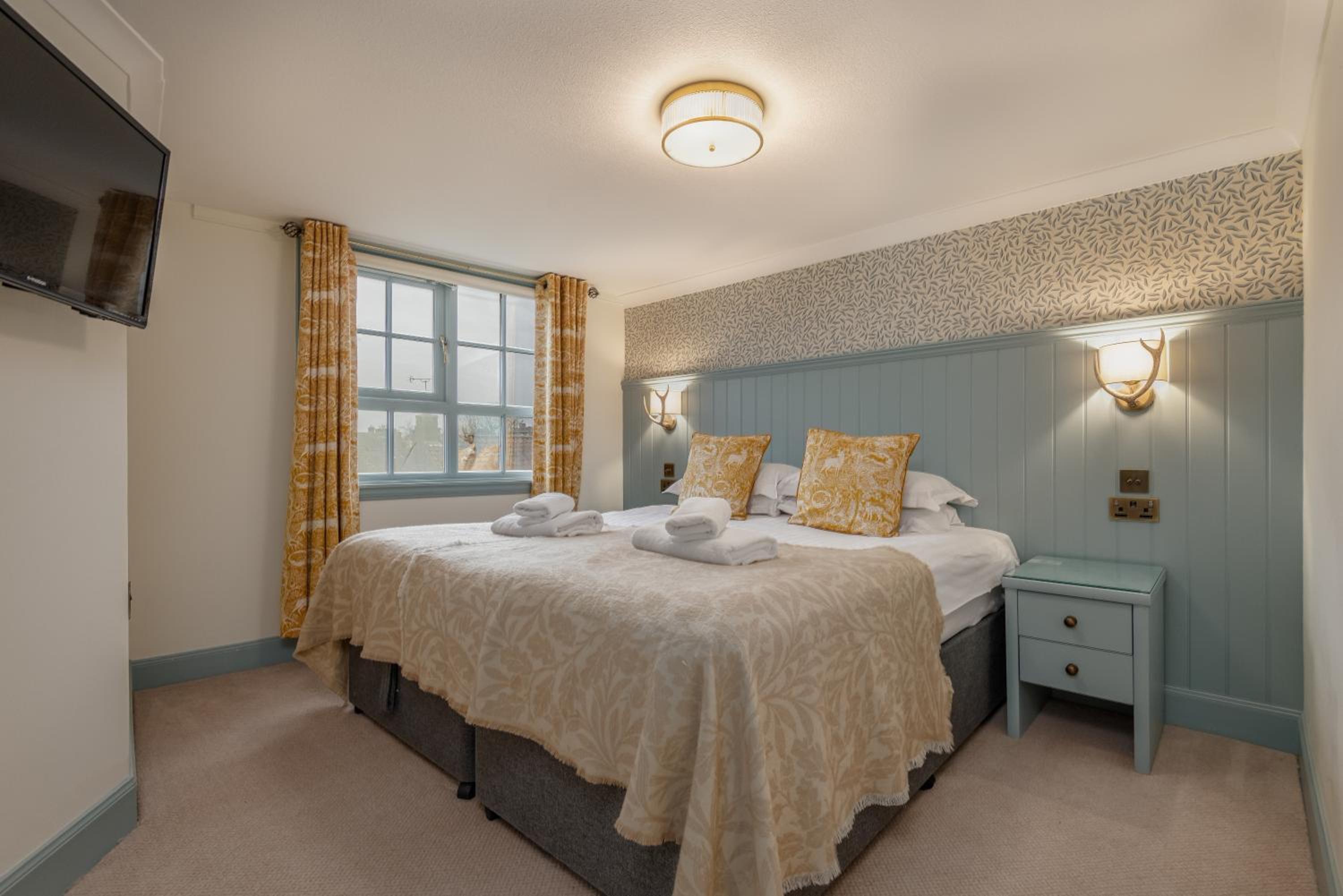 Standard Double or Twin Room - Photo 4