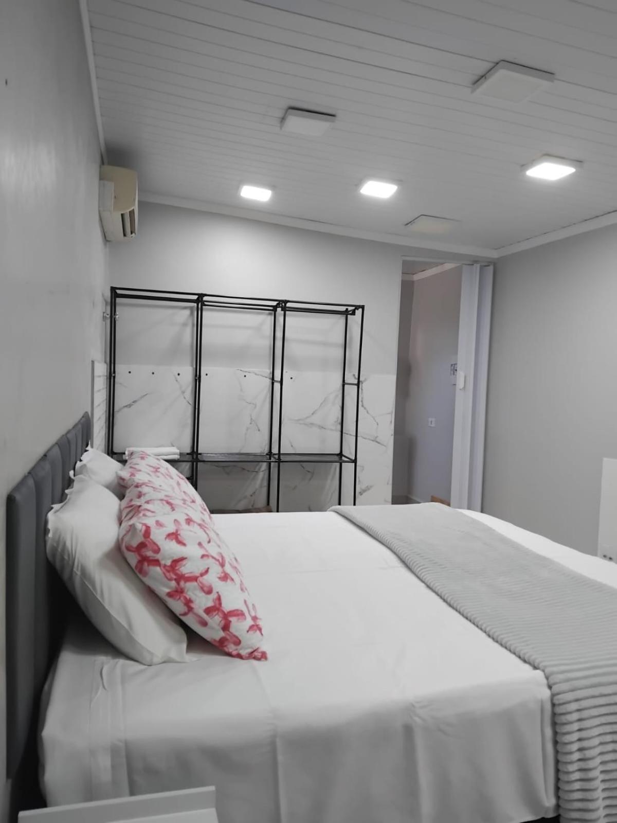 Large Double Room photo 1