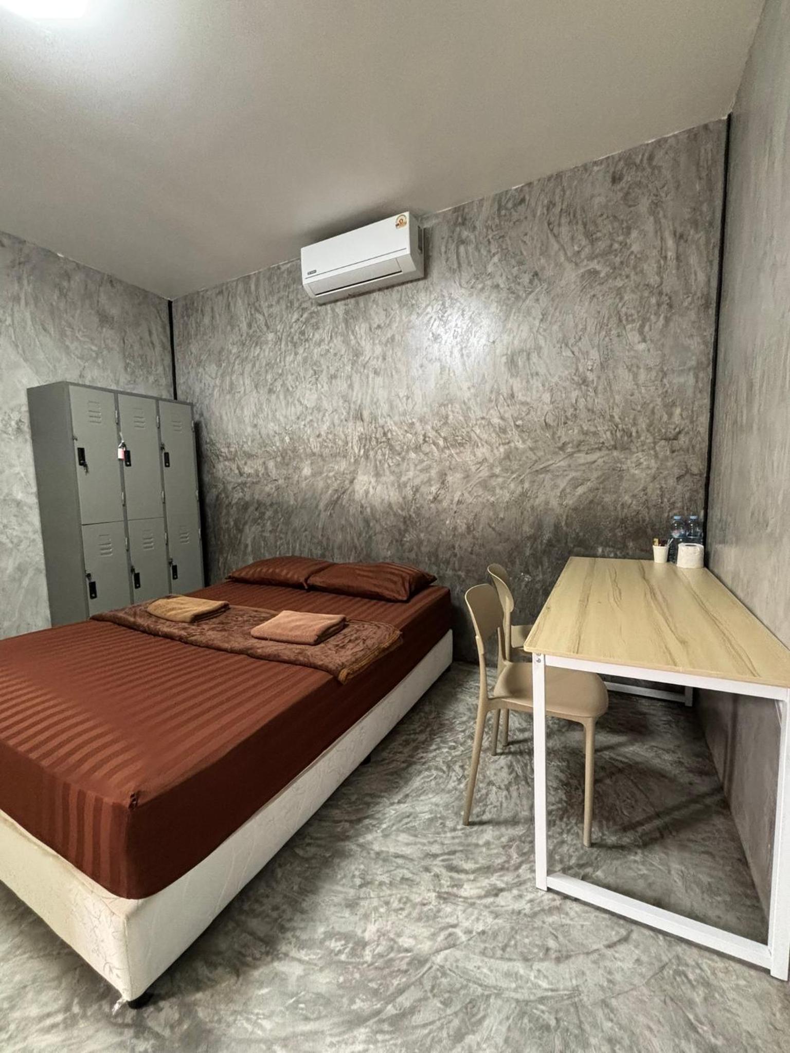 Double Room with Shared Toilet