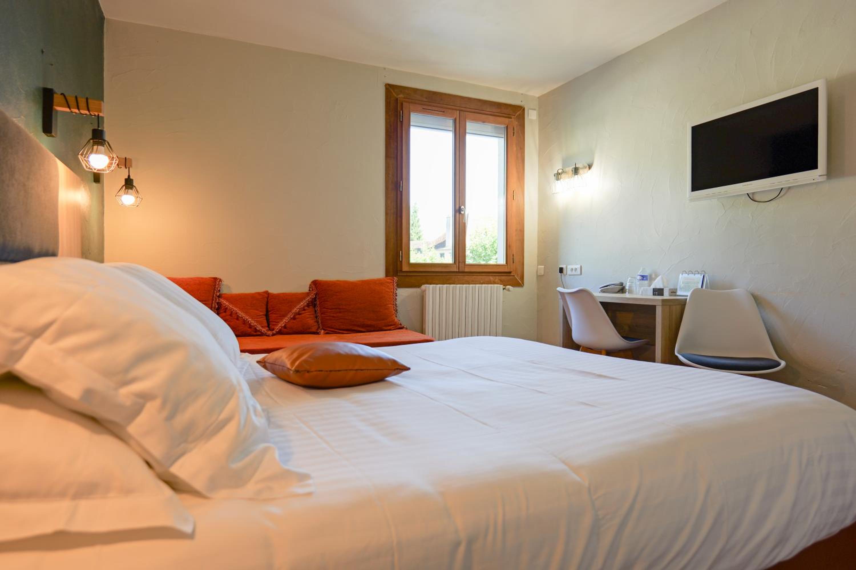 Superior Triple Room photo 2