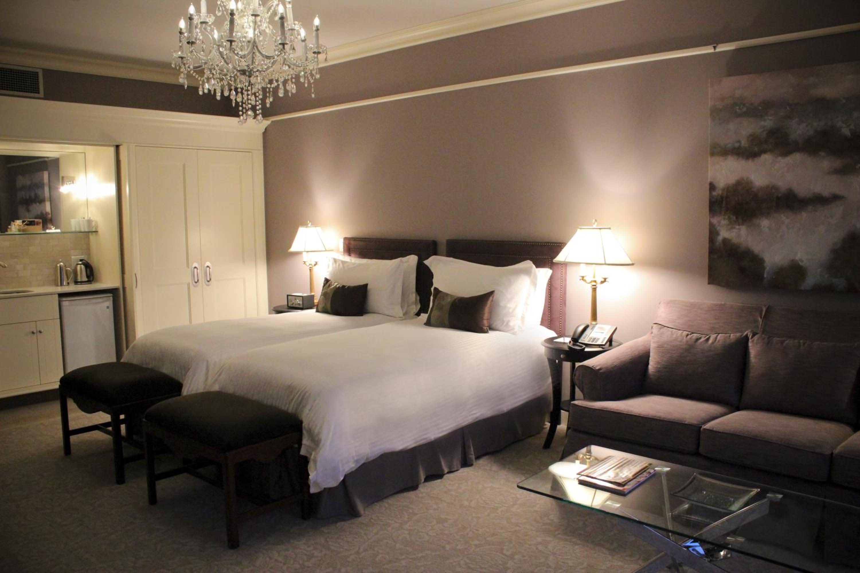 Deluxe Twin Room With City View