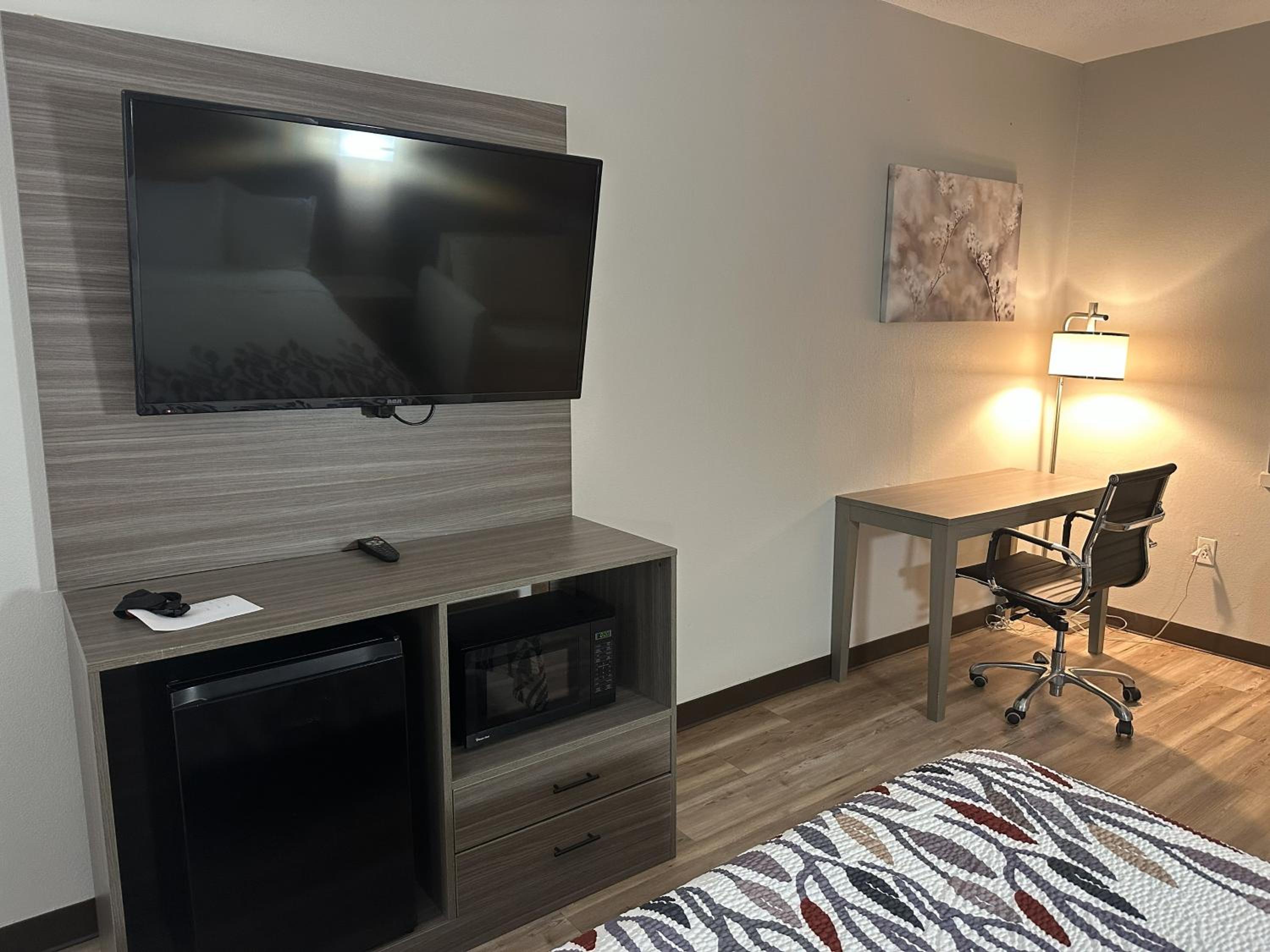  Suite King Room Non-Smoking - Photo 11