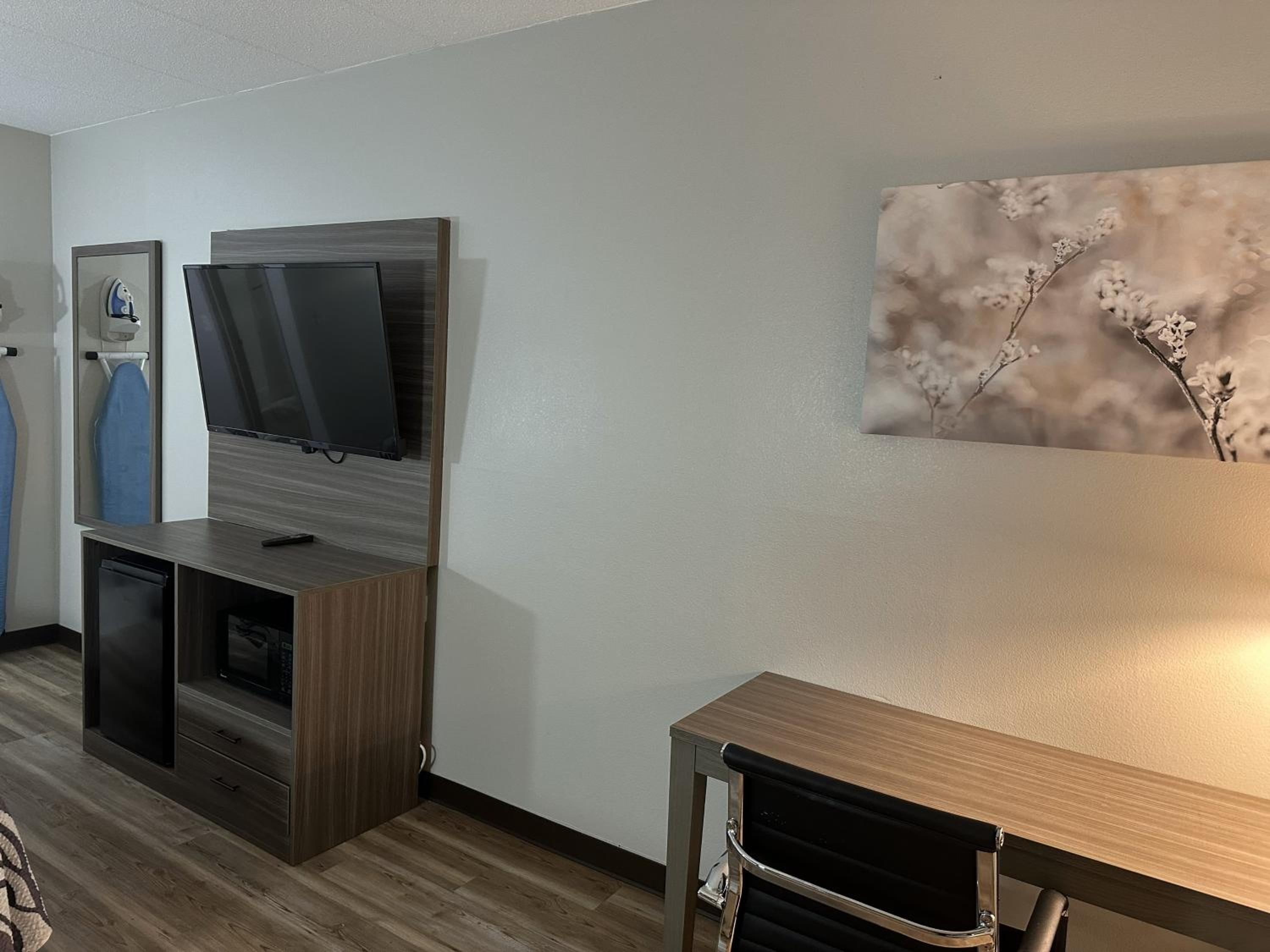  Suite King Room Non-Smoking - Photo 4