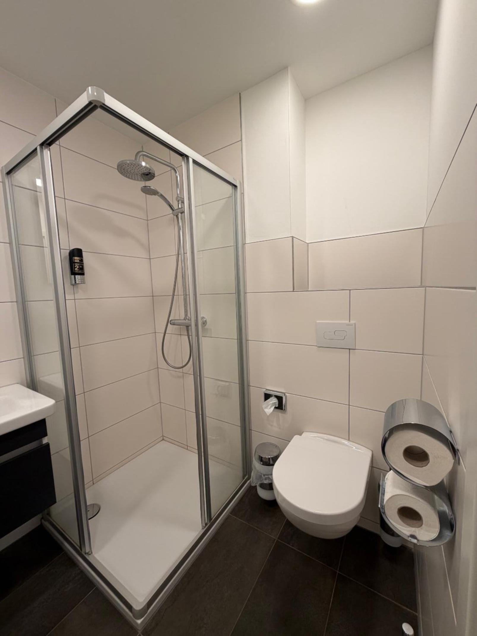 Comfort Double Room with Cot Available photo 2