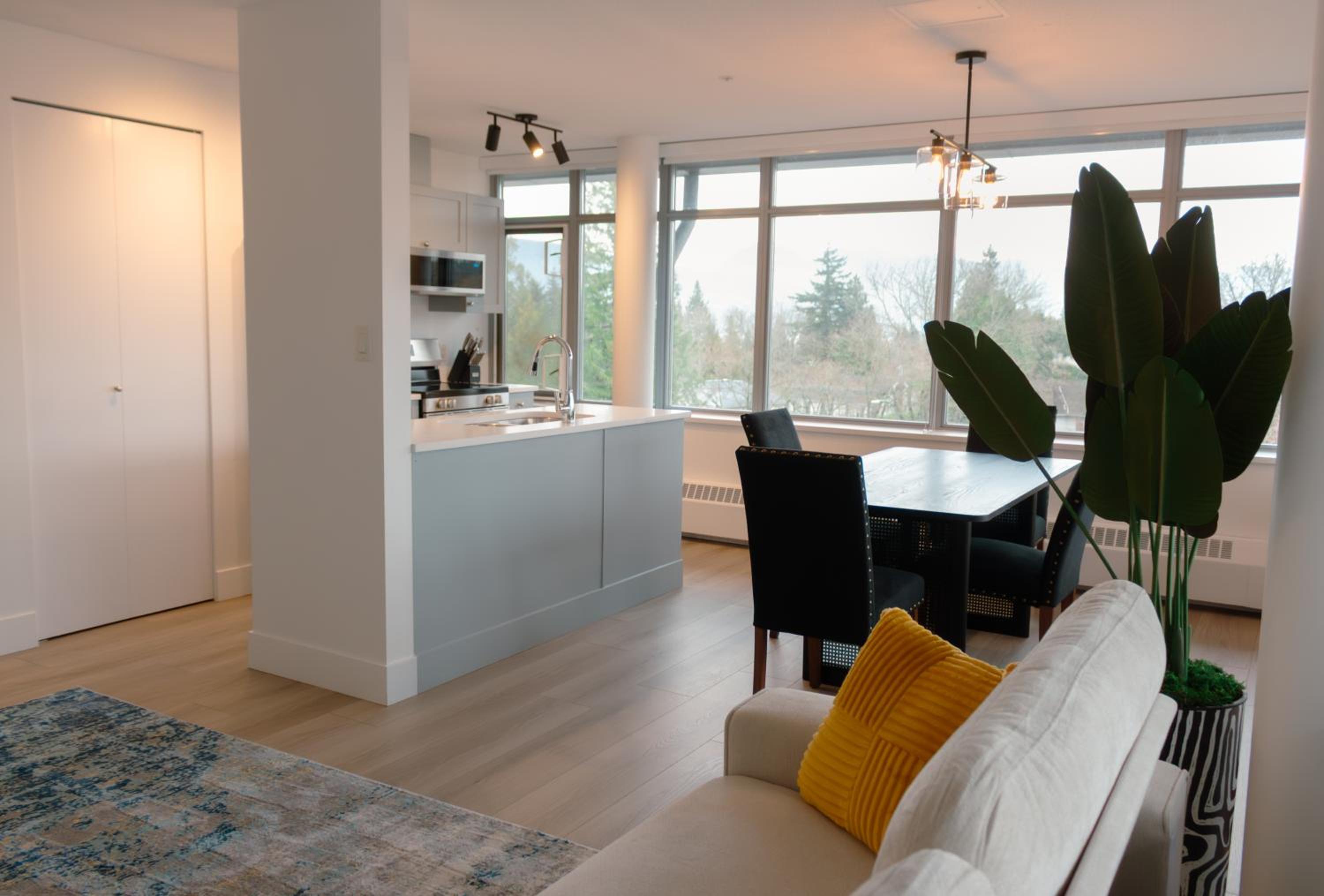 Two-Bedroom Deluxe Apartment