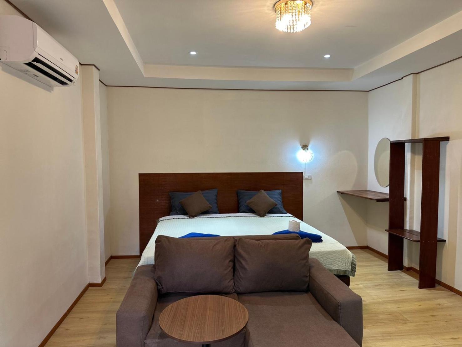 Deluxe Double Room photo 3