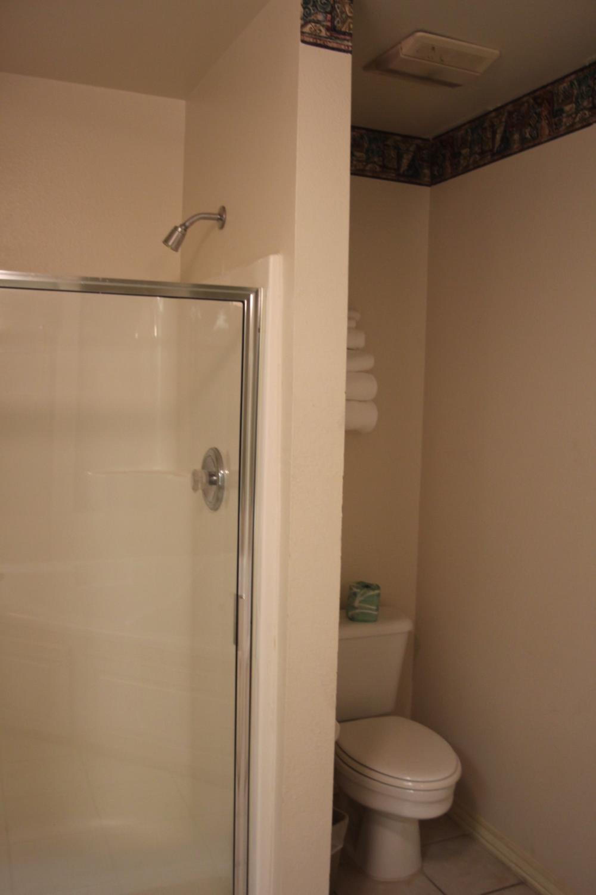 Premium 2 Double Beds with Spa Jacuzzi Tub Non-Smoking photo 2
