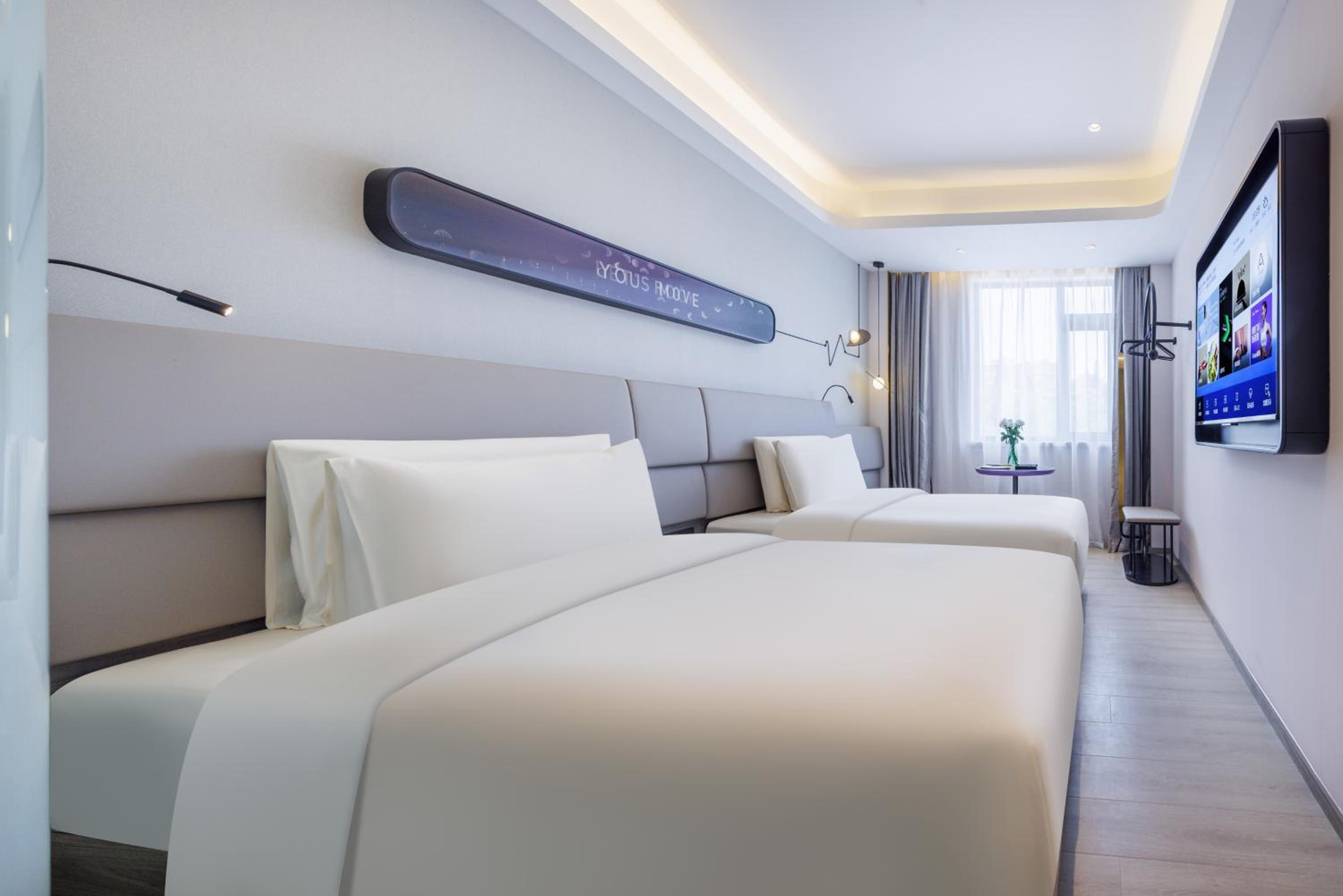 Super Twin Room