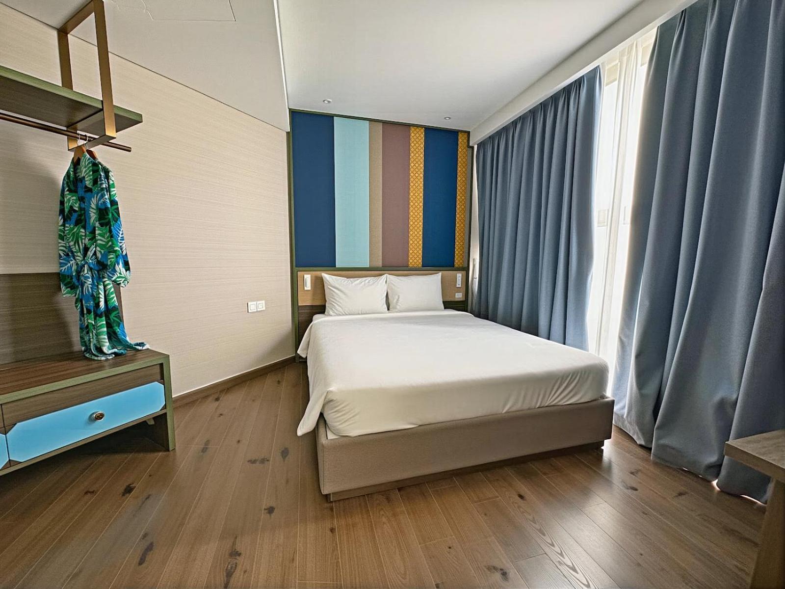 Two-Bedroom Apartment with Balcony