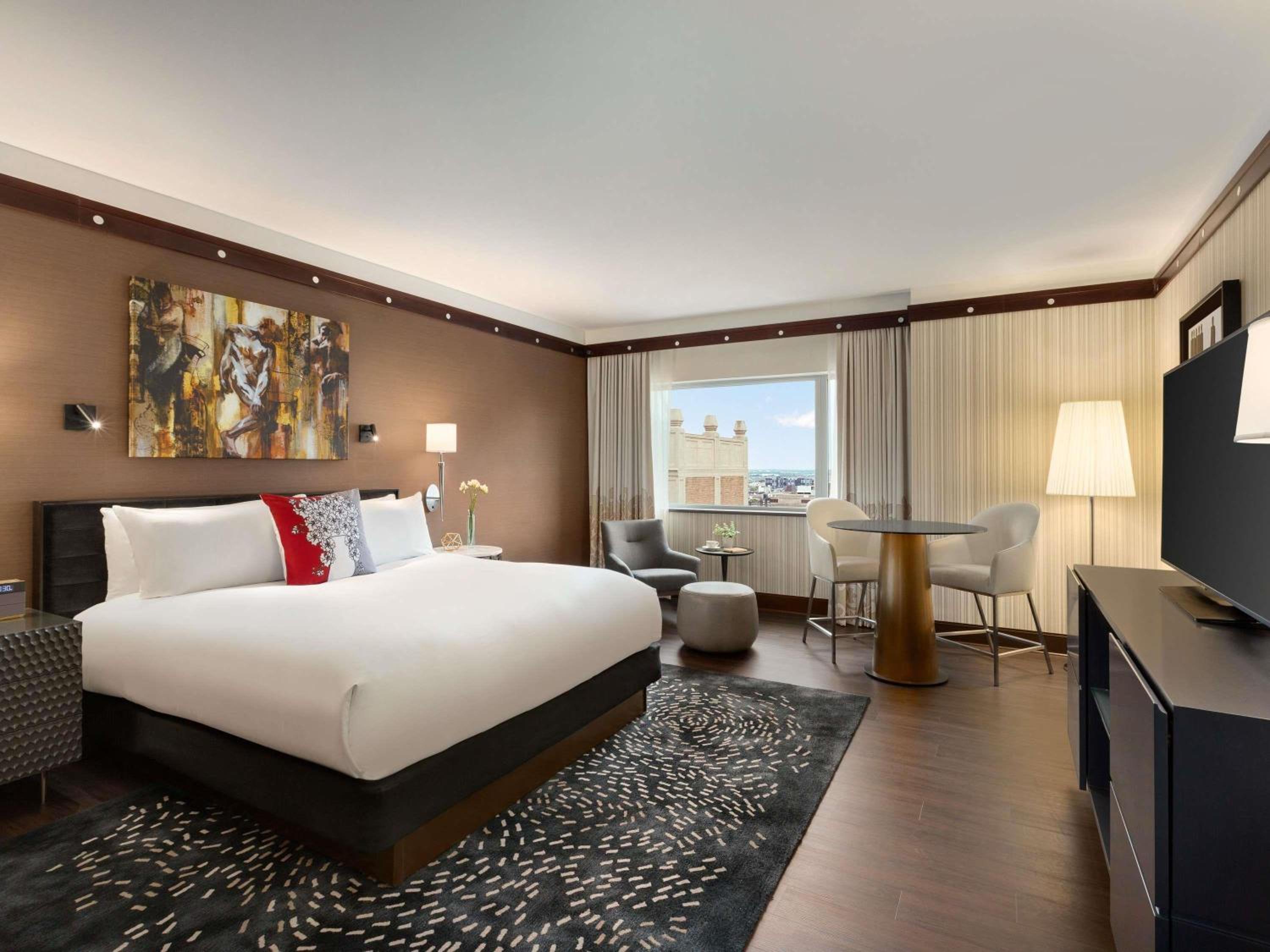 Classic King Room with One King Bed (Non Smoking)