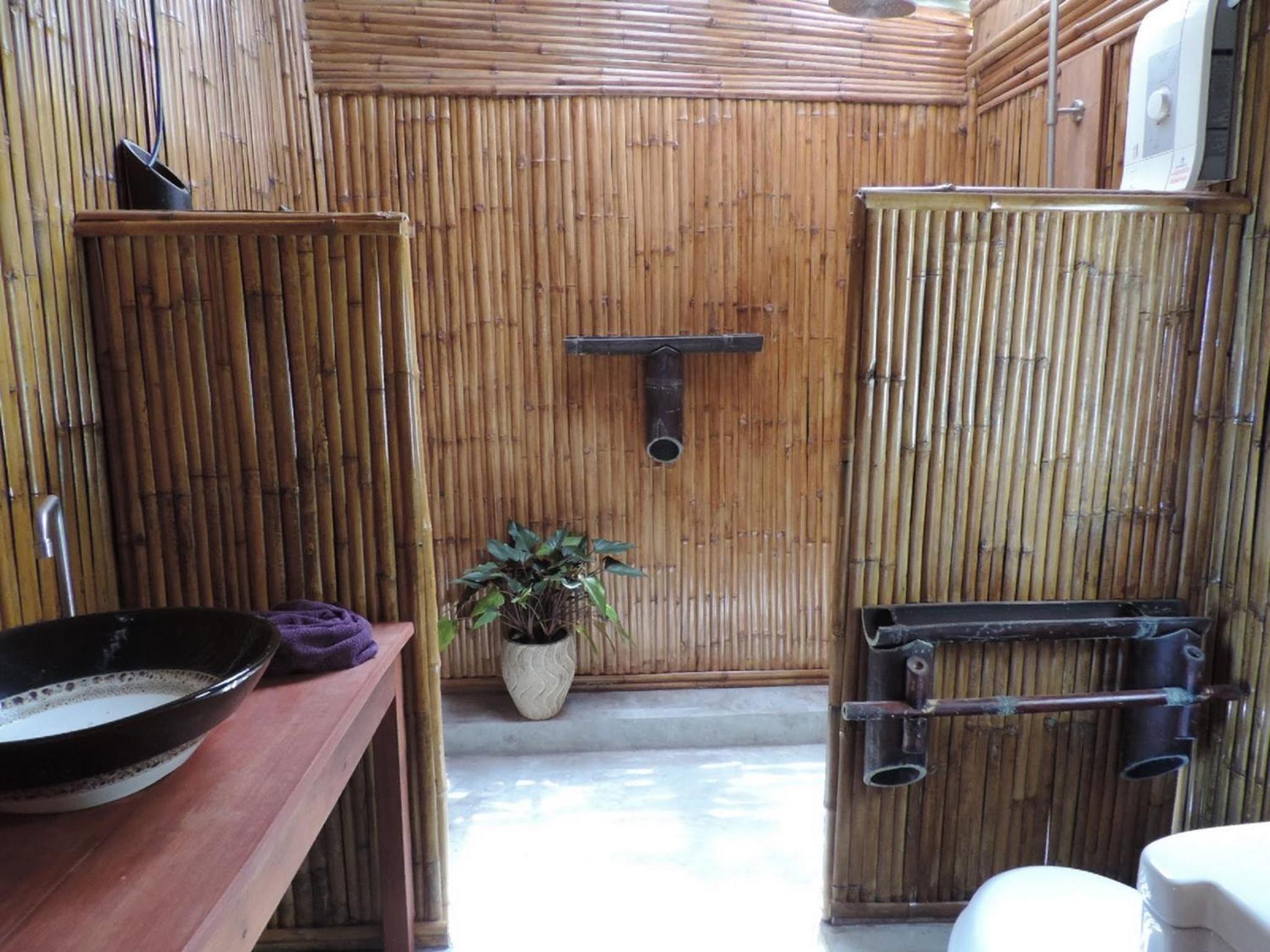 Bungalow with Garden View photo 2