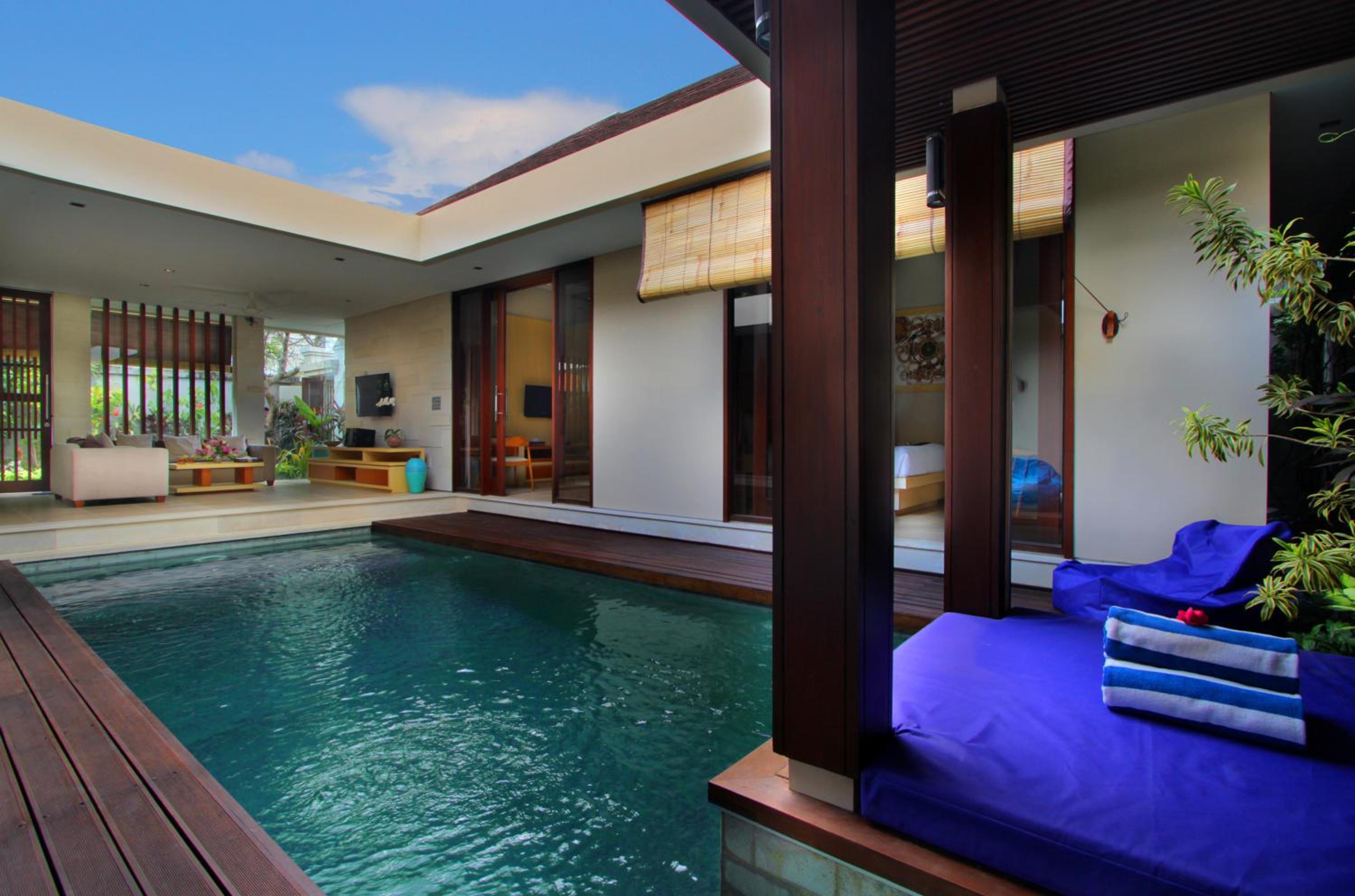 Three-Bedroom Villa - Photo 15