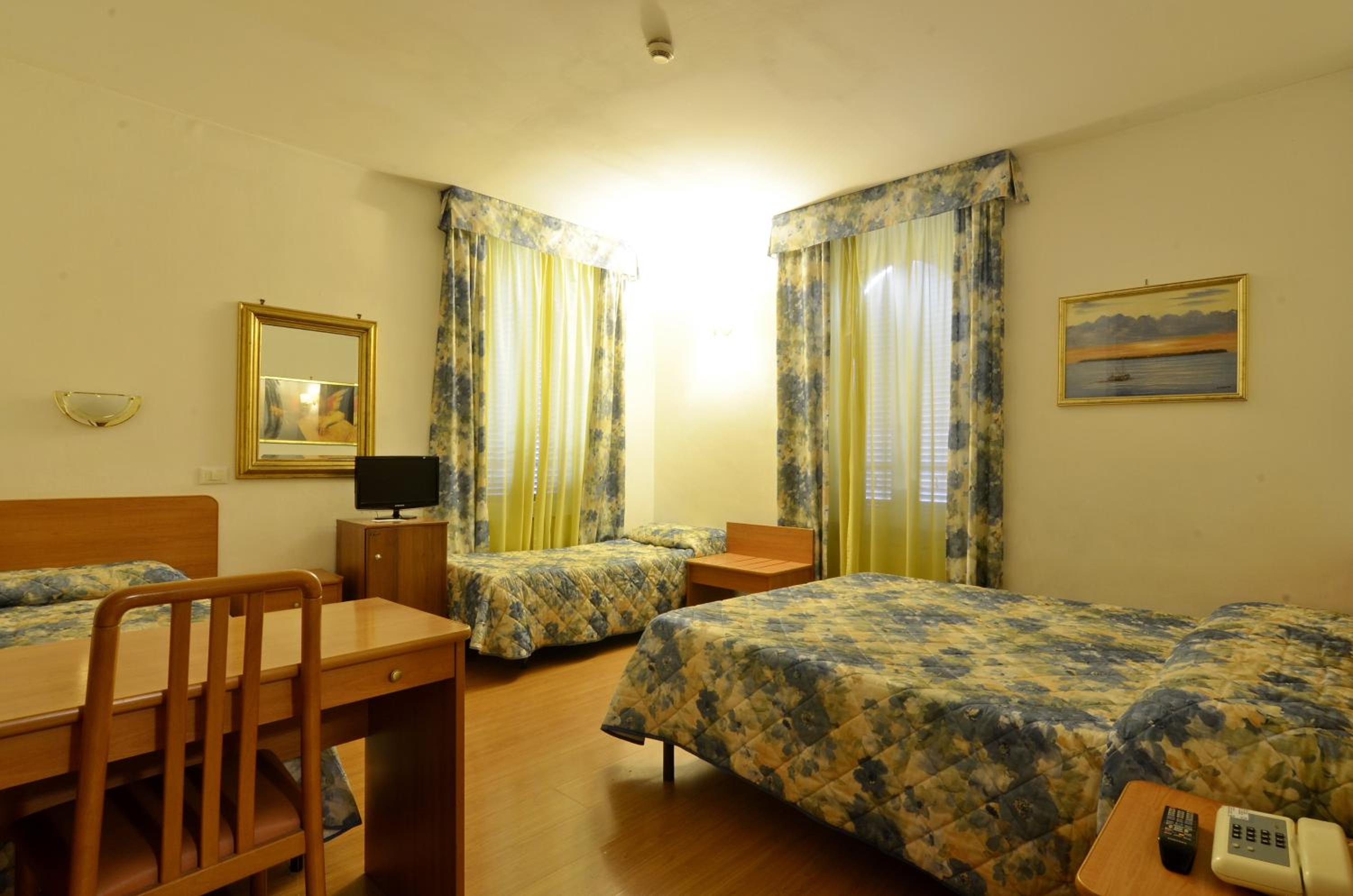 Quadruple Room photo 1
