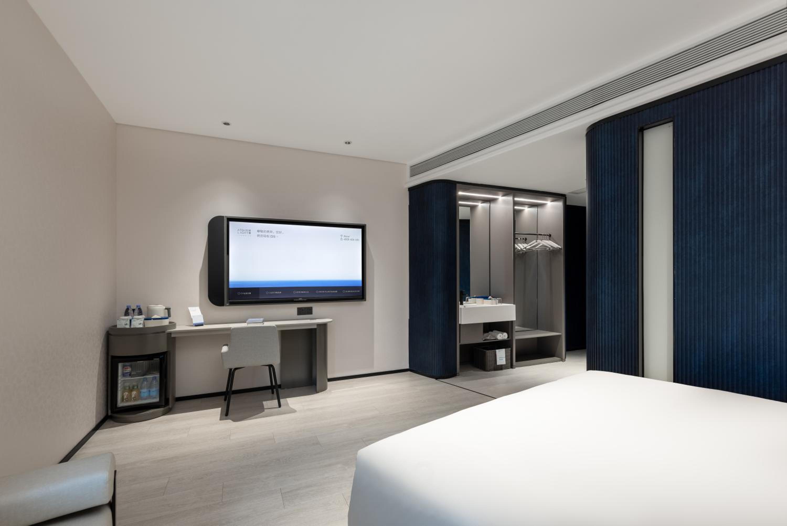 Super Double Room with City View photo 1