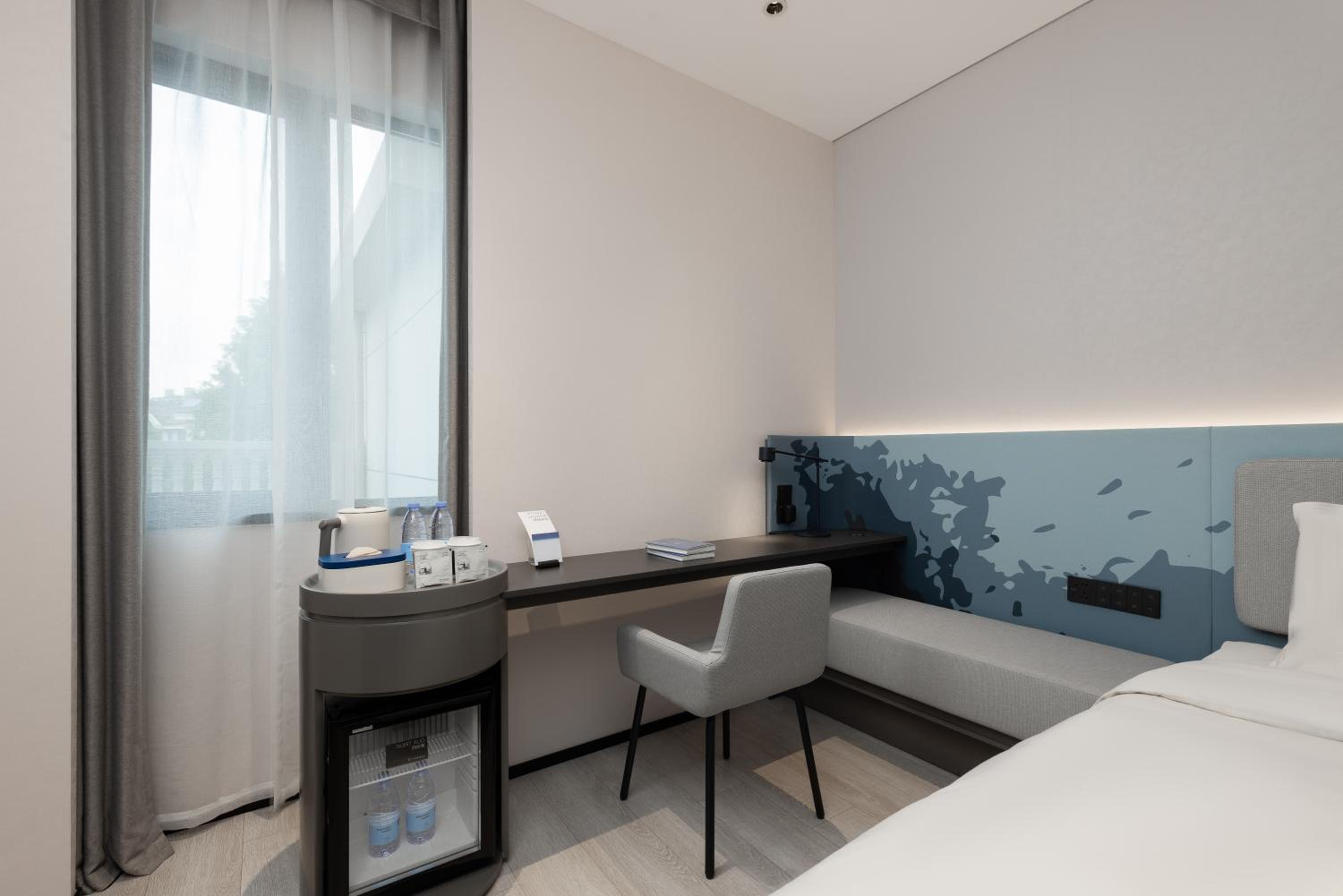 Enjoy Twin Room photo 3