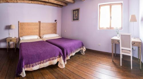 Twin Room with Shower photo 2