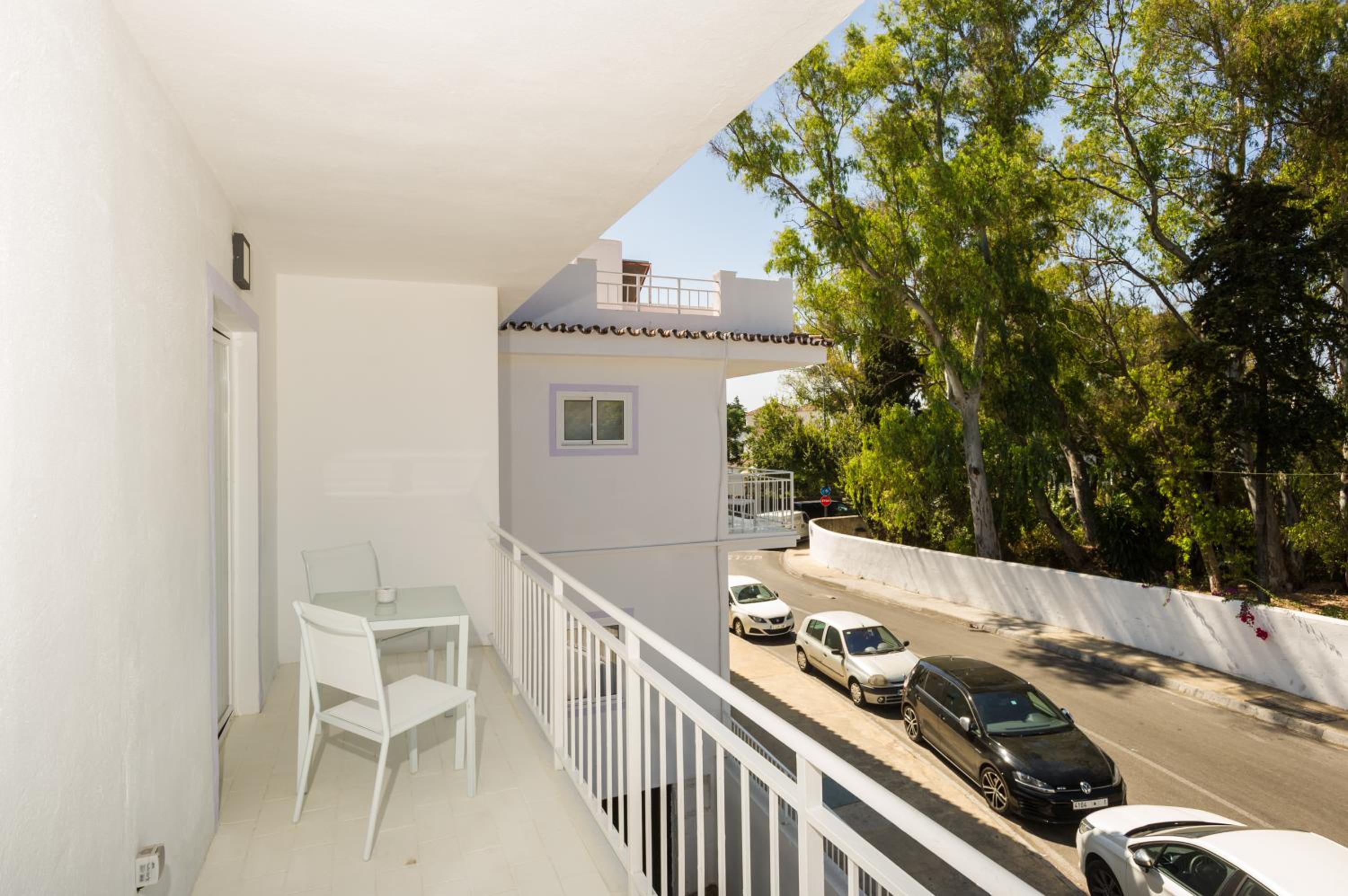 Twin Room With Terrace photo 3