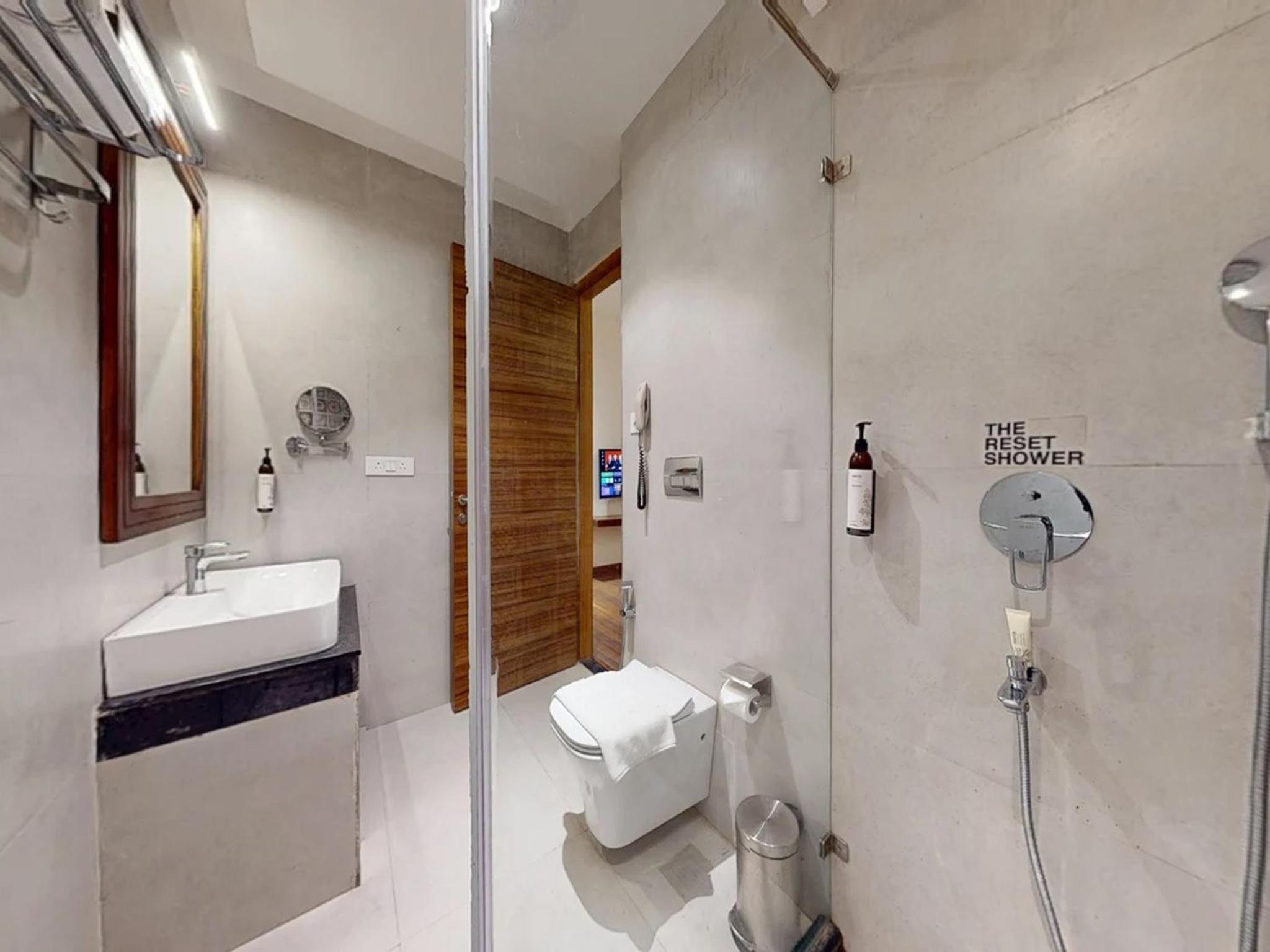 Suite with Balcony photo 1