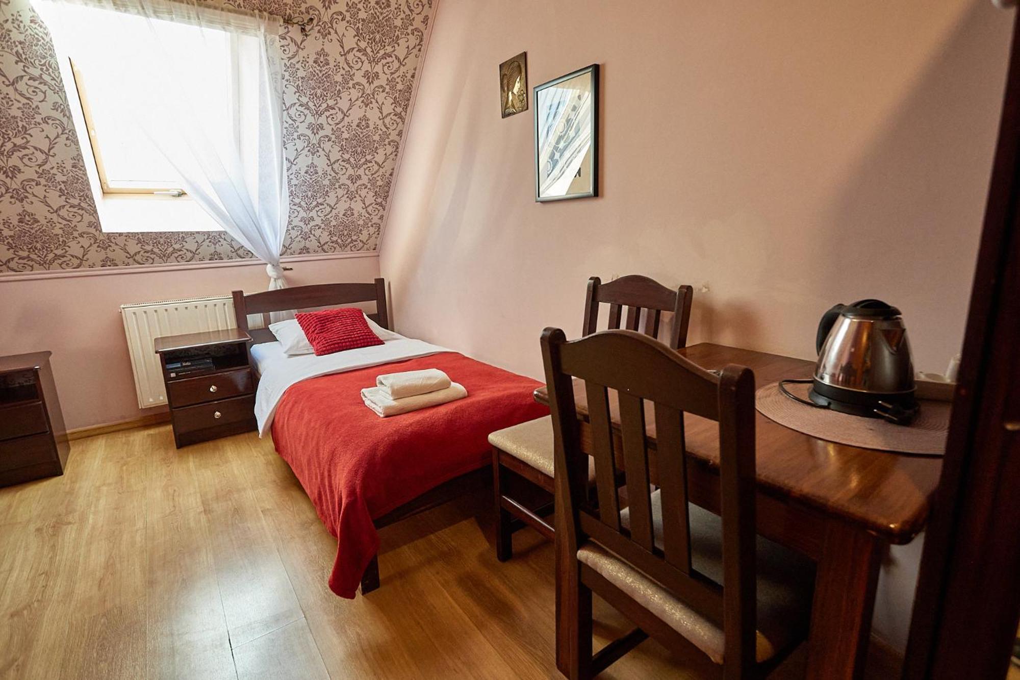 Twin Room photo 1