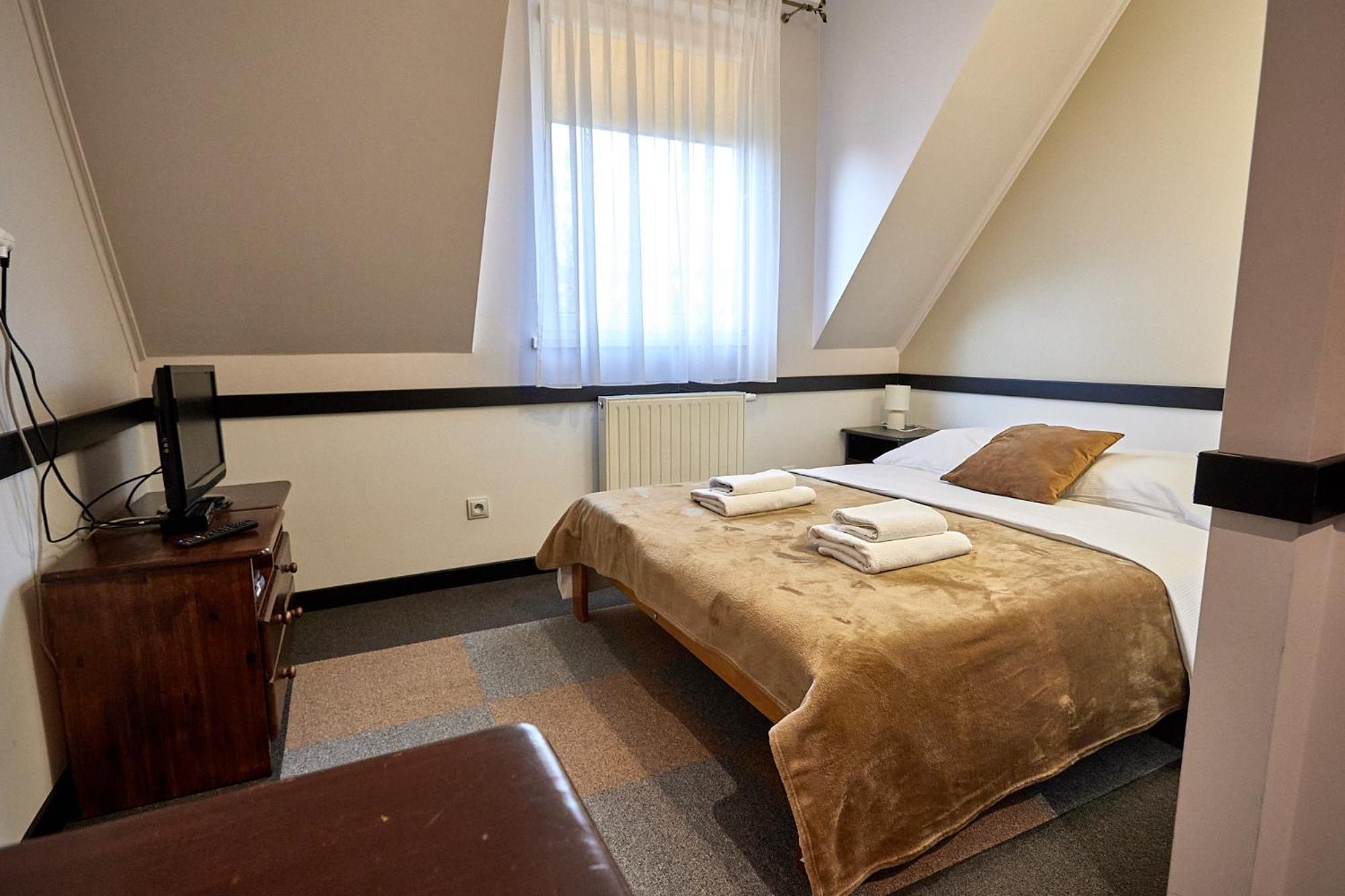 Double Room photo 3