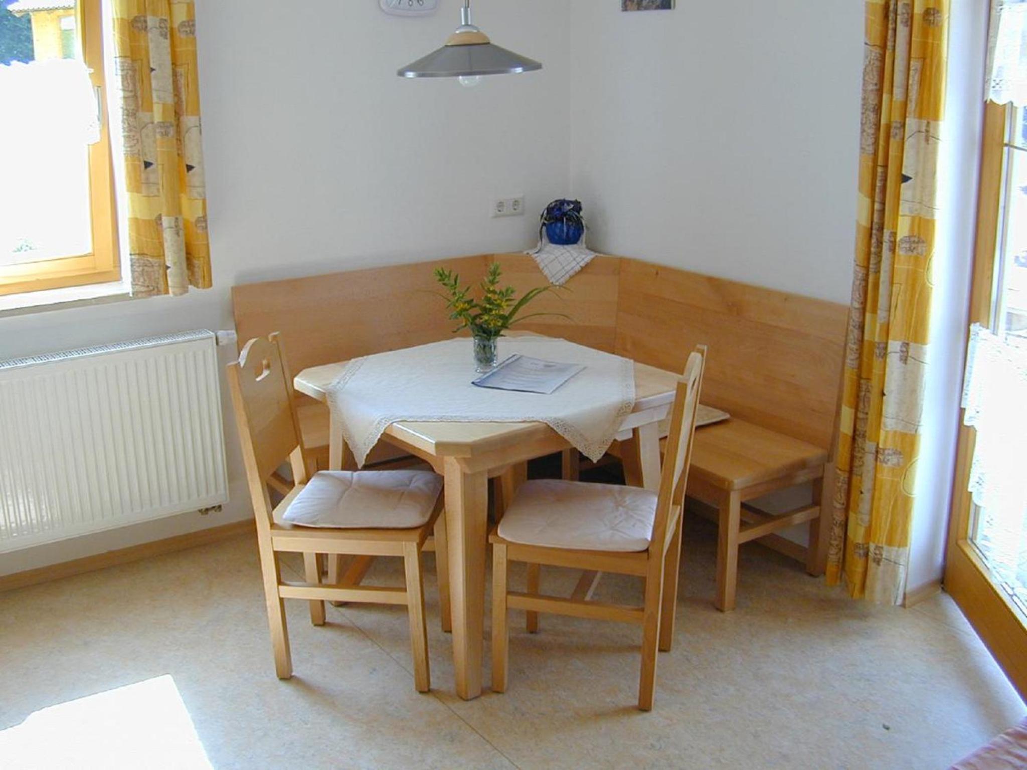 Apartment 5 photo 2