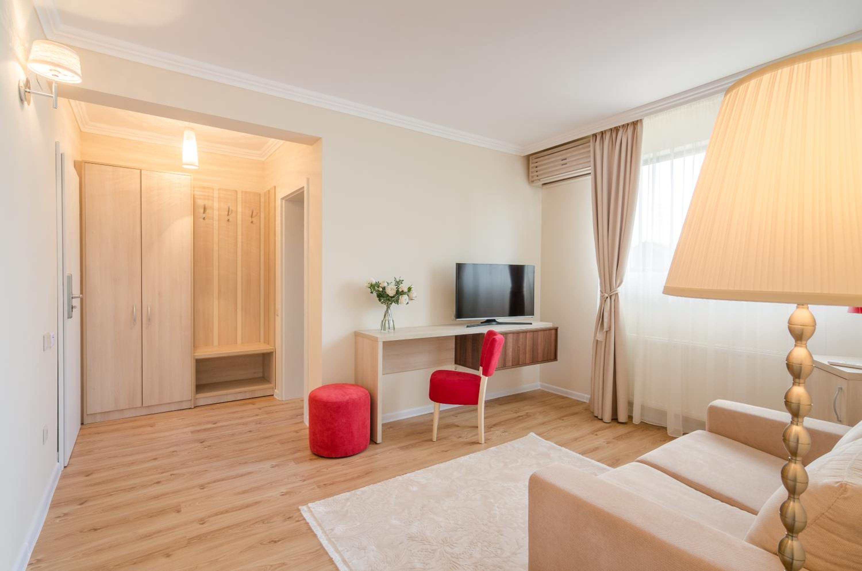 Junior Suite - Photo 2