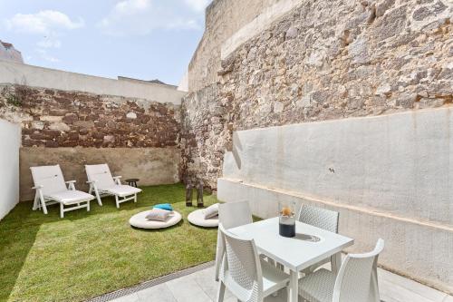 Executive Apartment with Garden photo 2