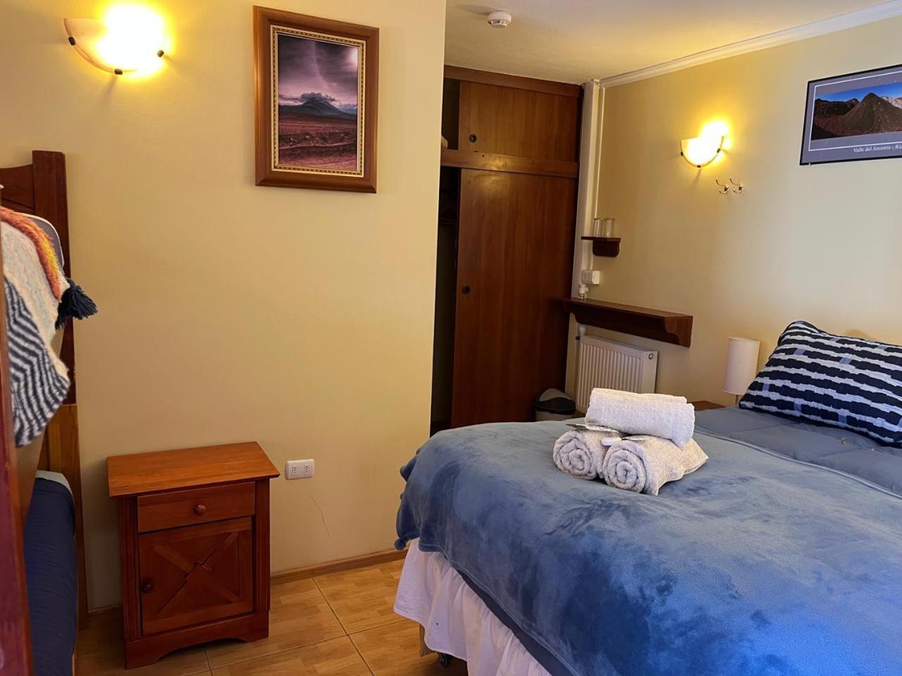 Quadruple Room with Private Bathroom photo 2