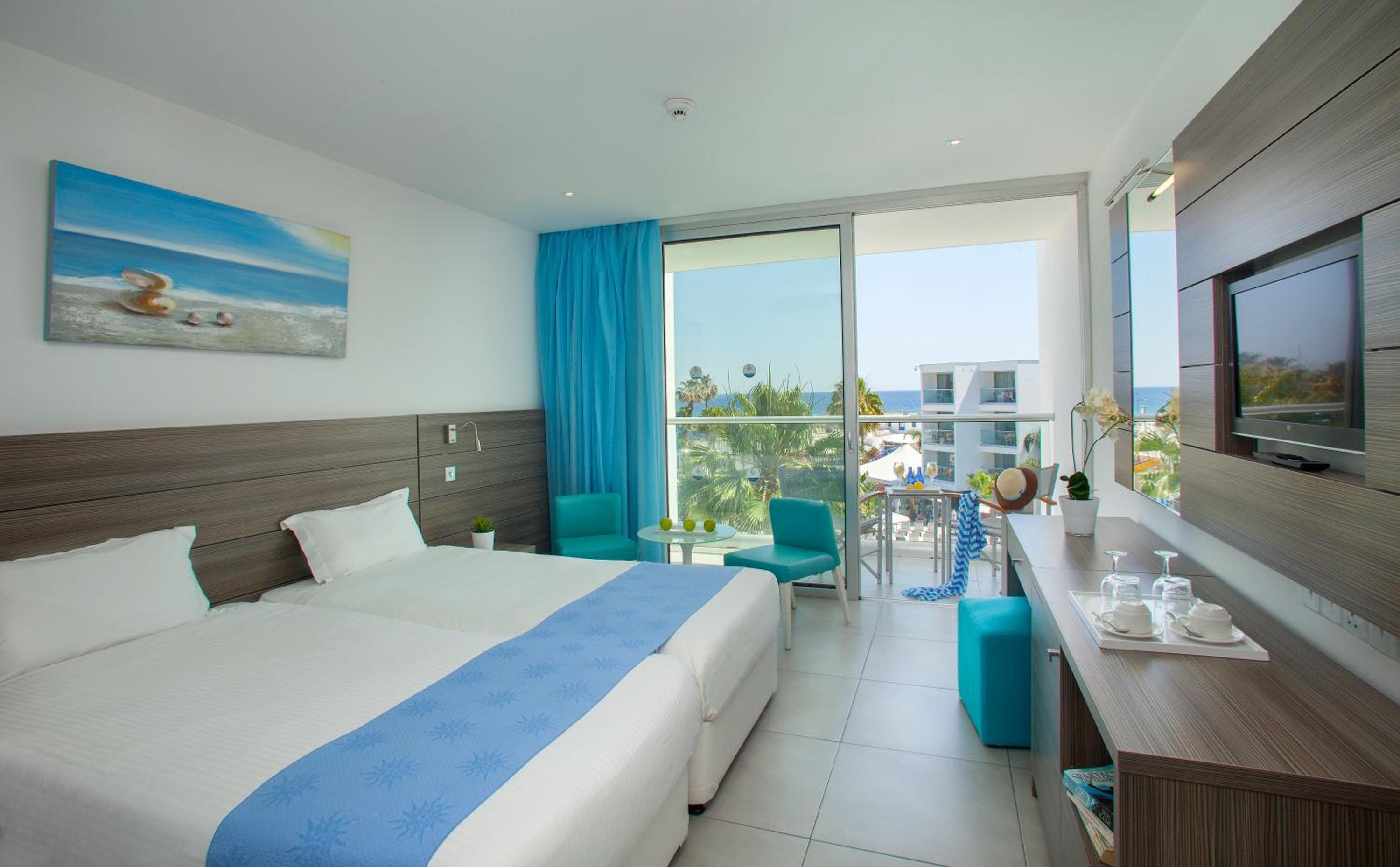 Superior Double or Twin Room with Sea View