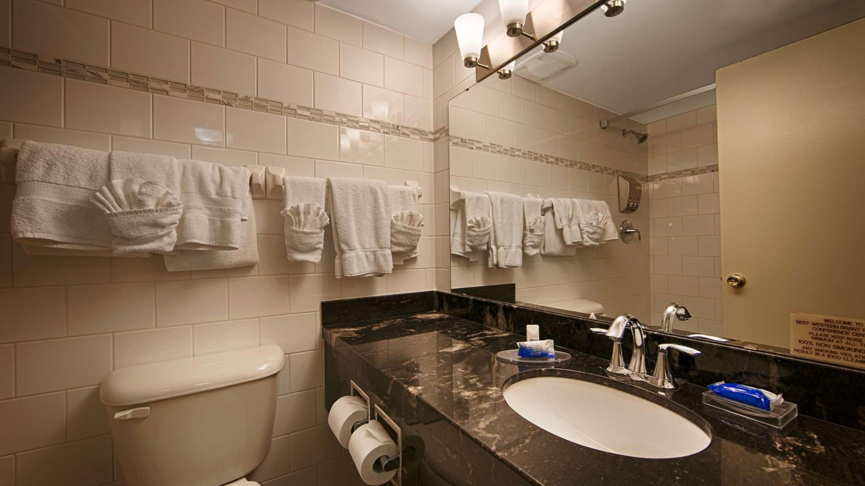 Two-Bedroom Suite - Photo 8