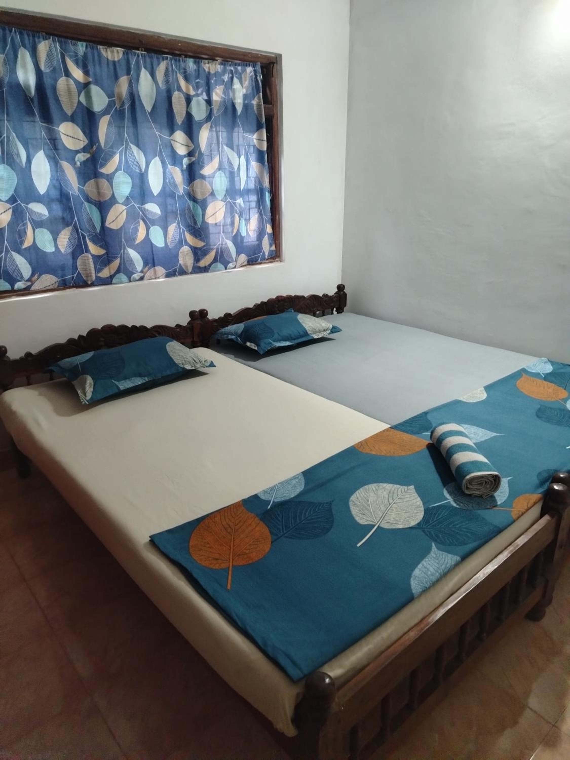 Budget Double Room photo 2