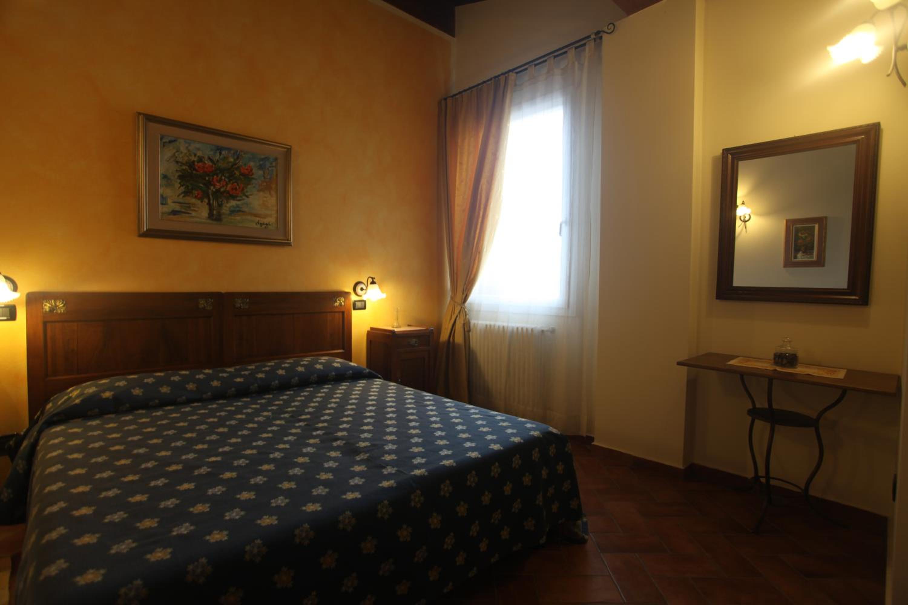 Suite photo 1