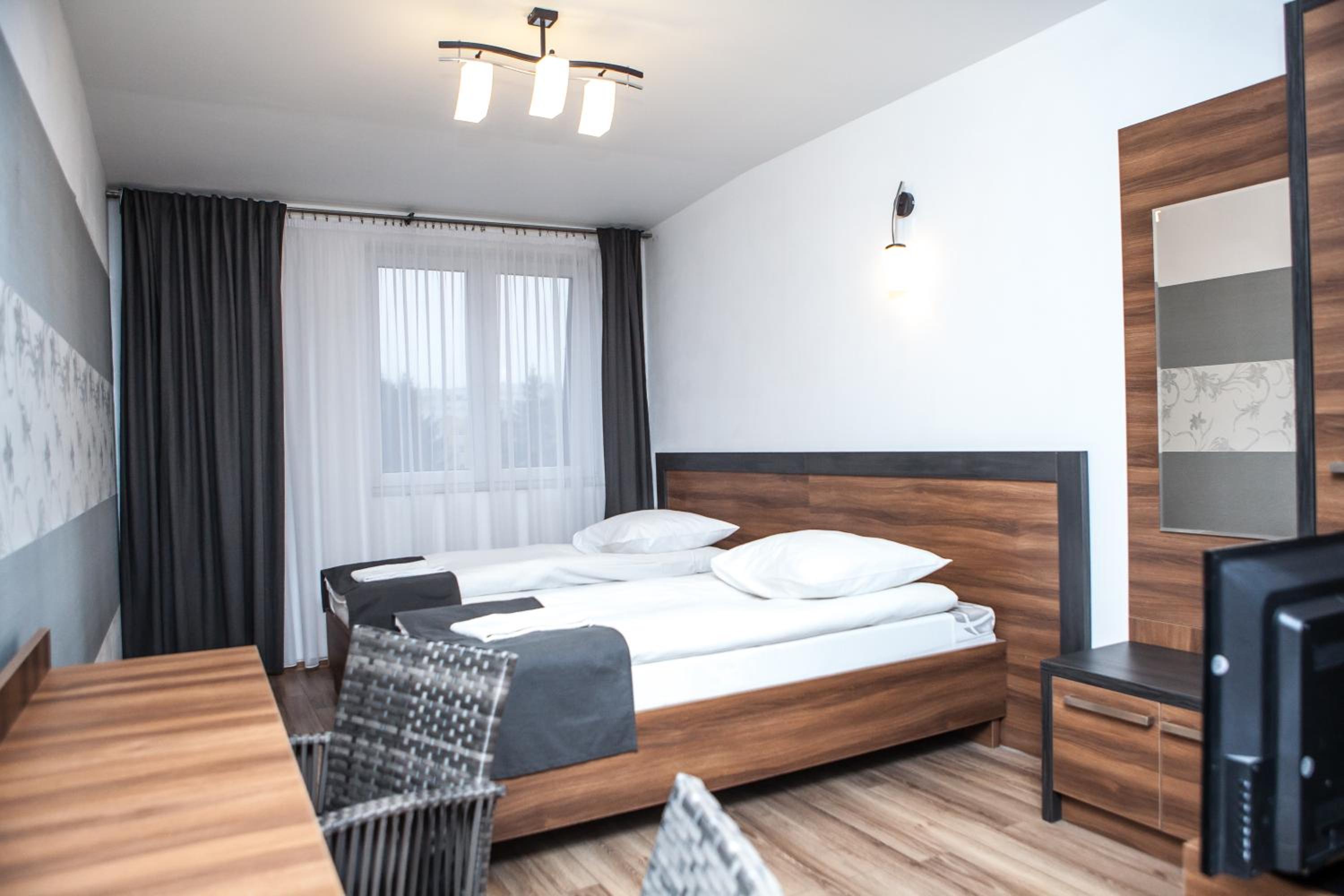 Double Room - Photo 3