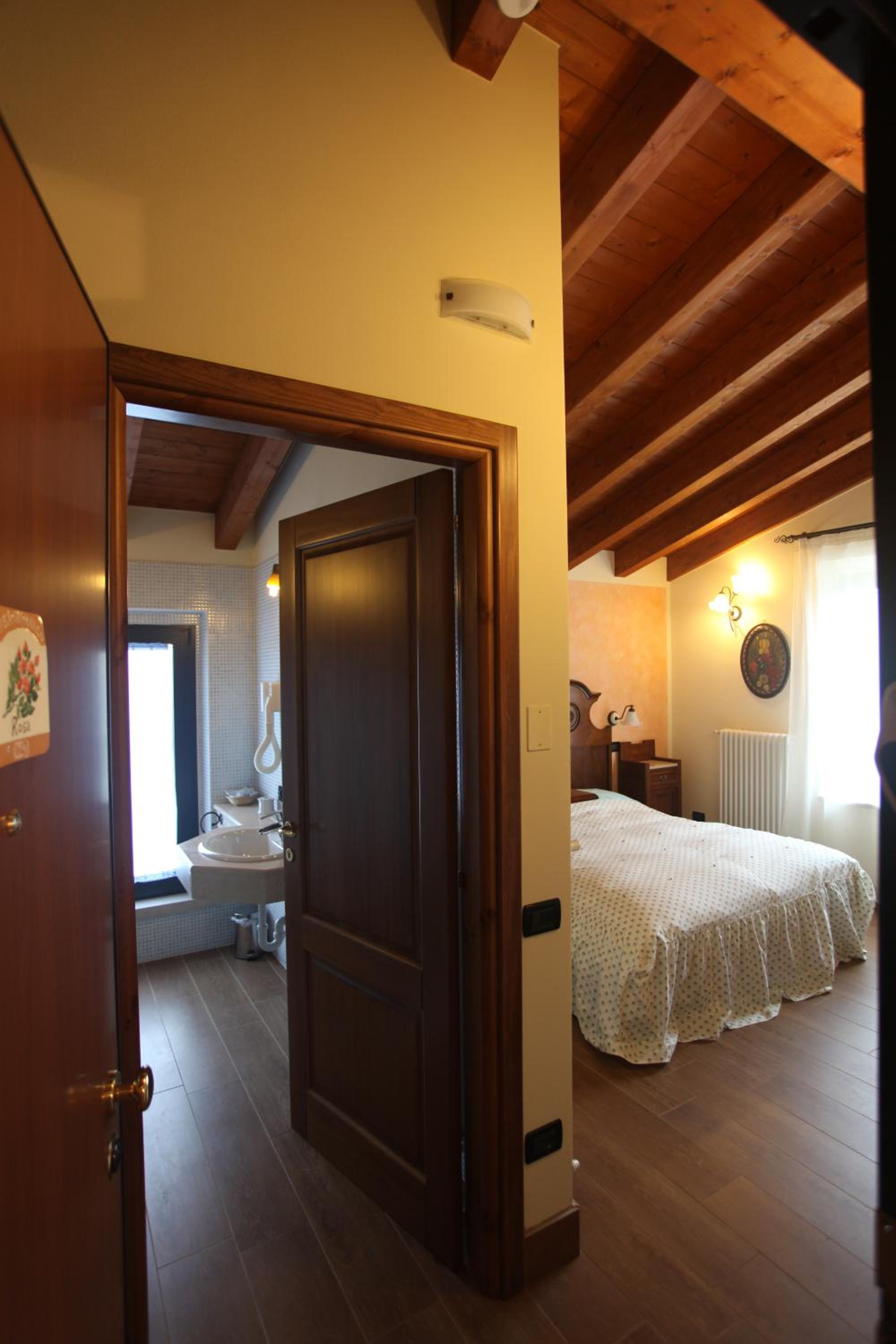 King Room with Garden View photo 1