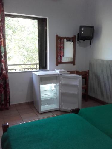 Triple Room - Photo 2