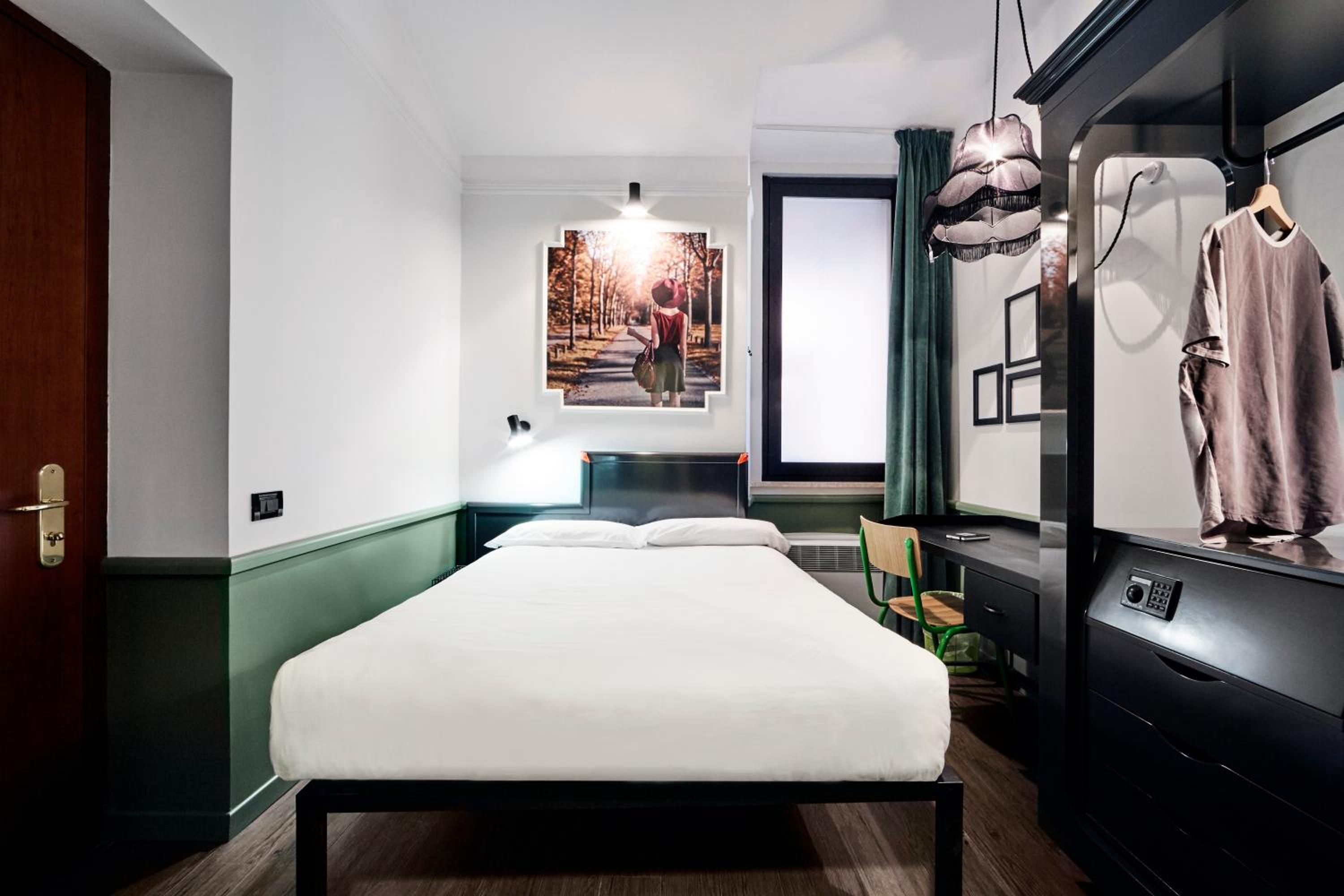 Deluxe Single Room photo 1