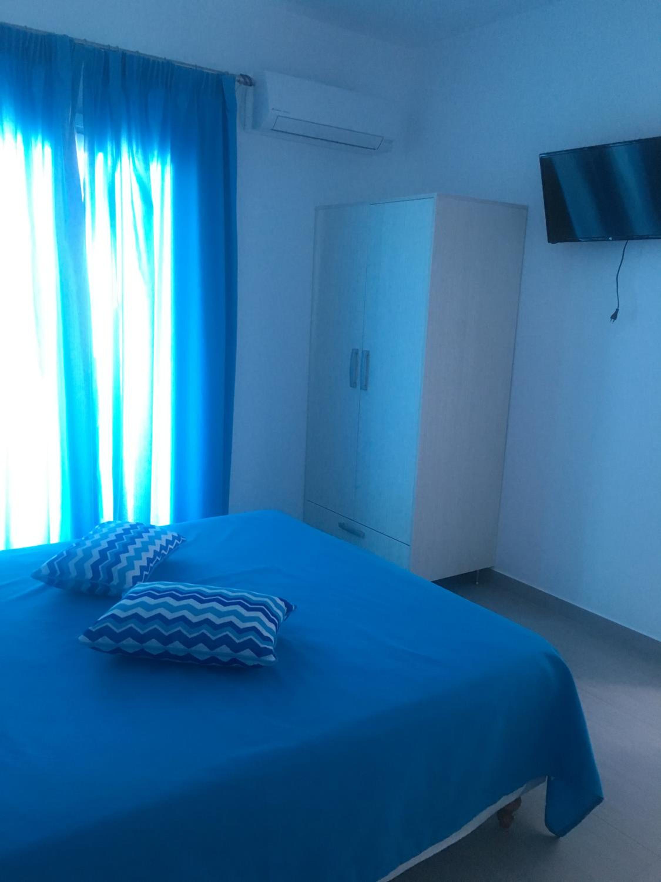 Comfort Double Room with Balcony - Photo 3