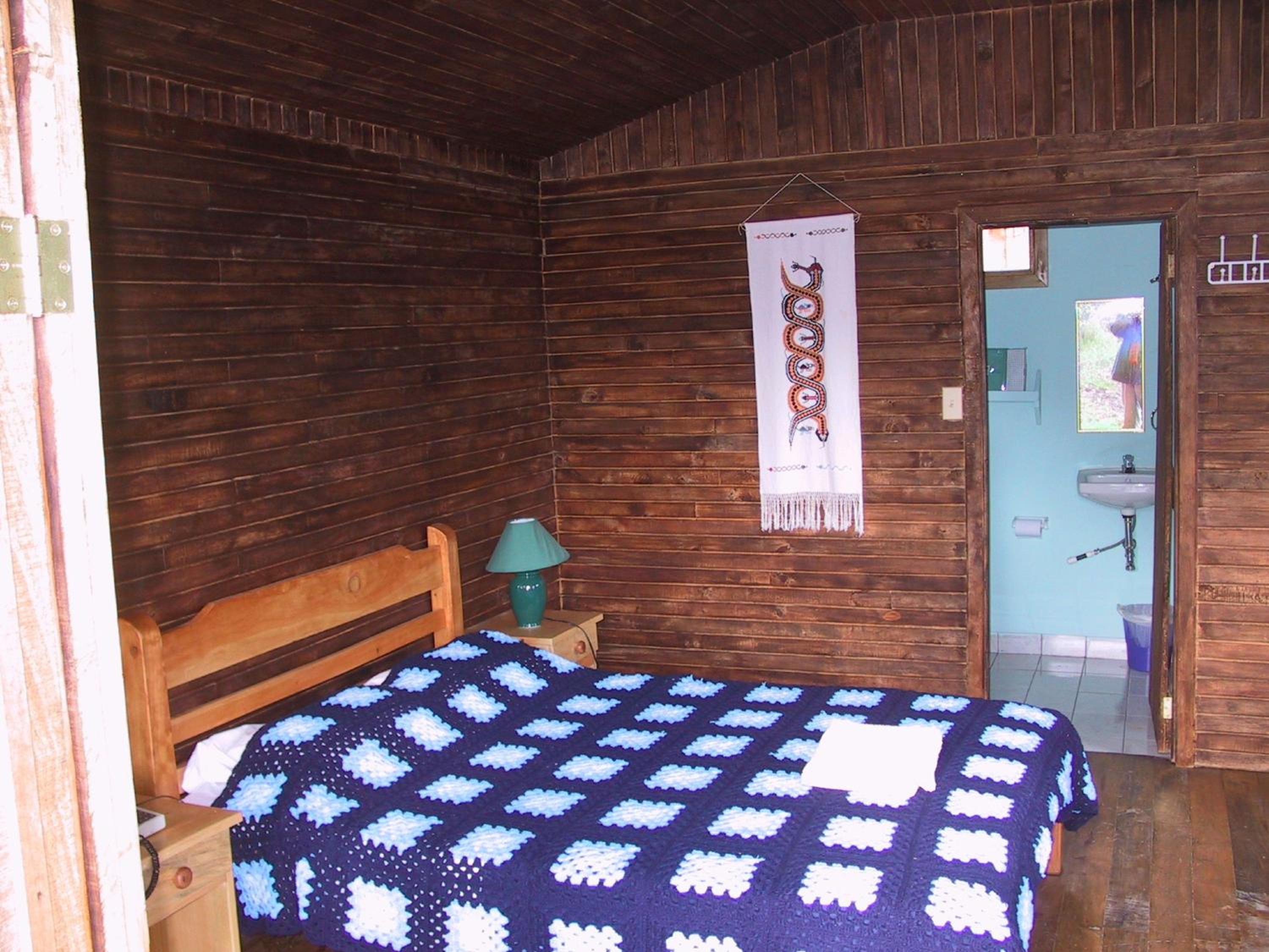 Basic Cabin photo 2