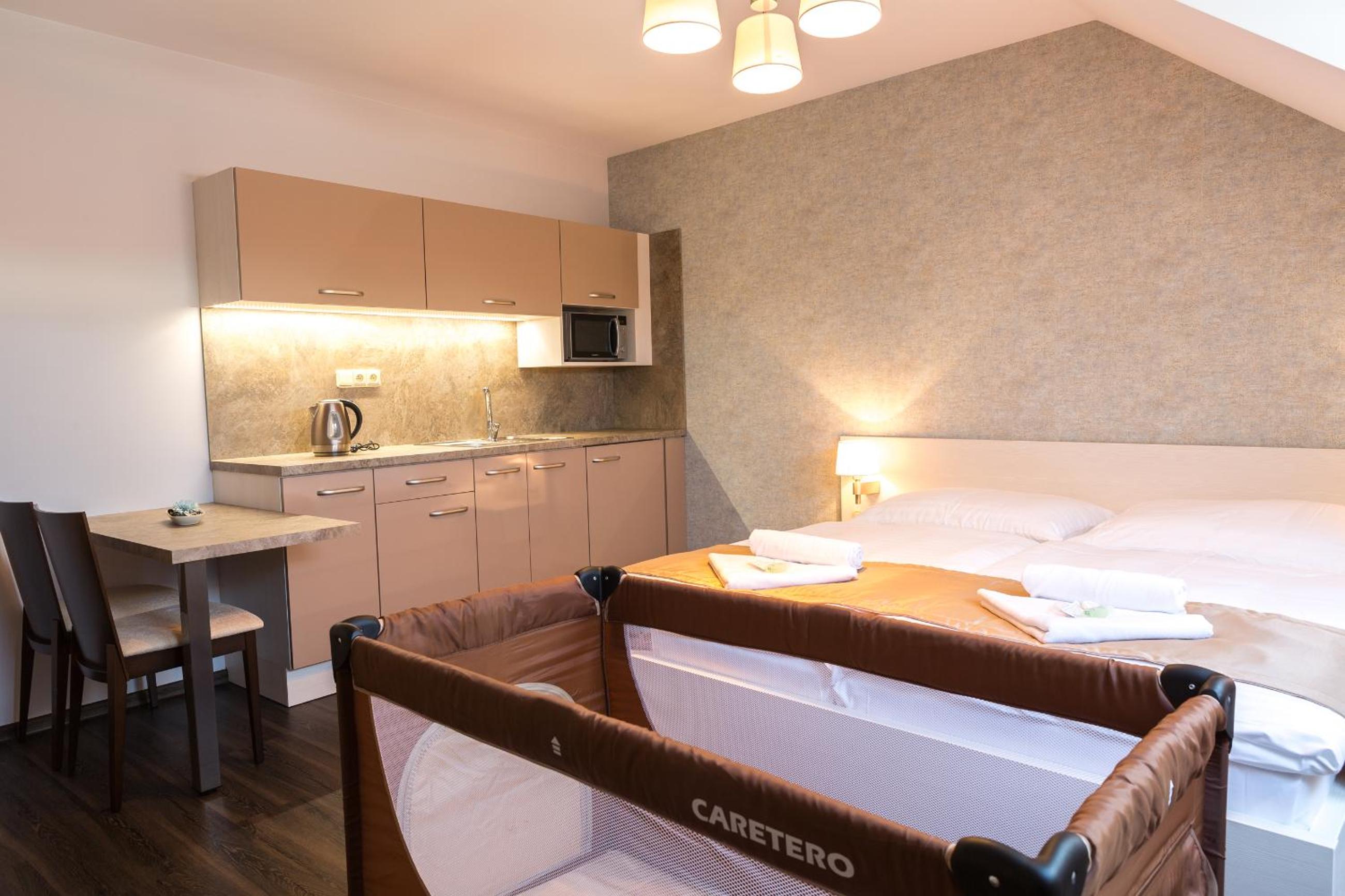 Deluxe Queen Room photo 2