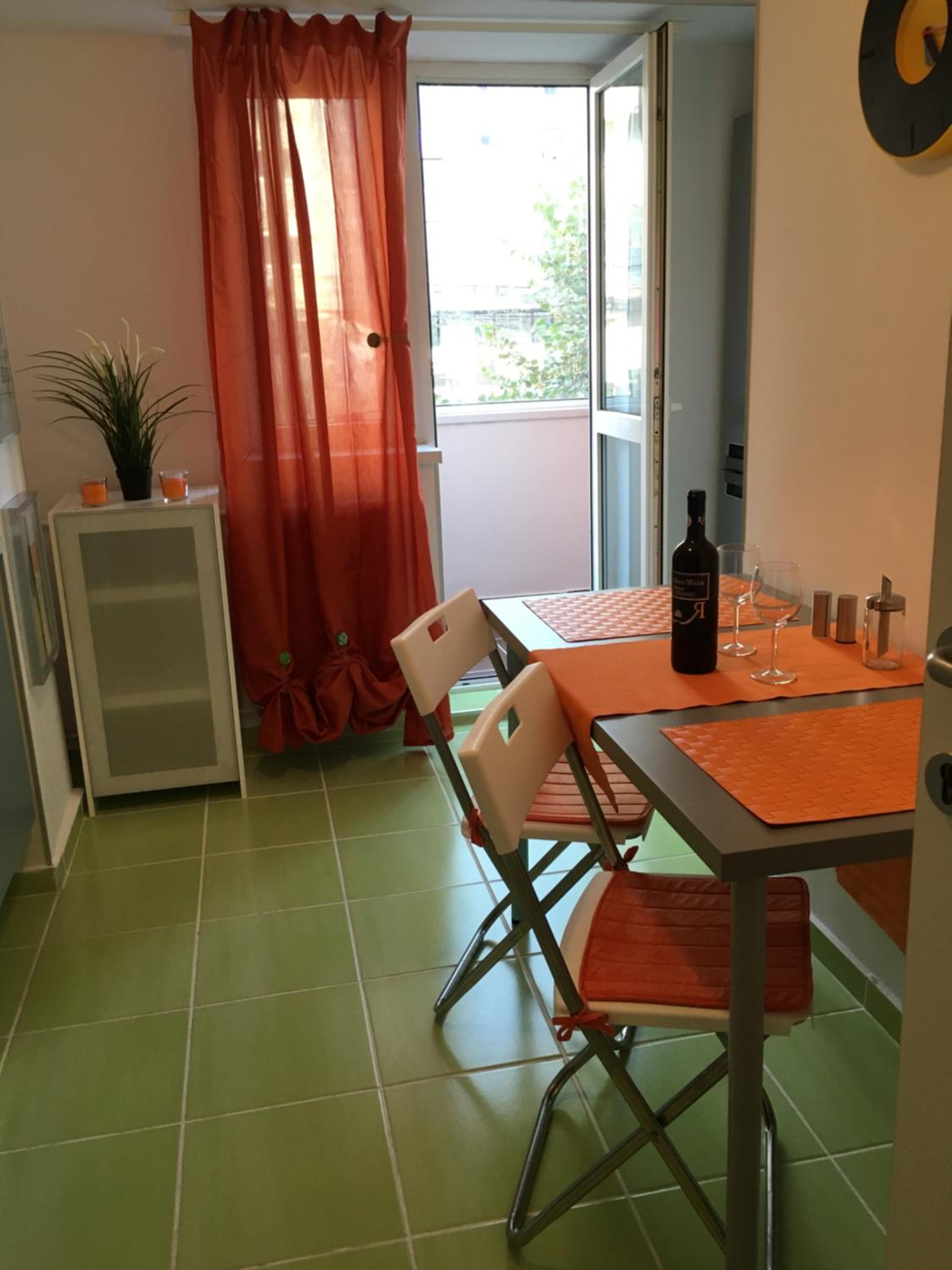Two-Bedroom Apartment - Photo 15