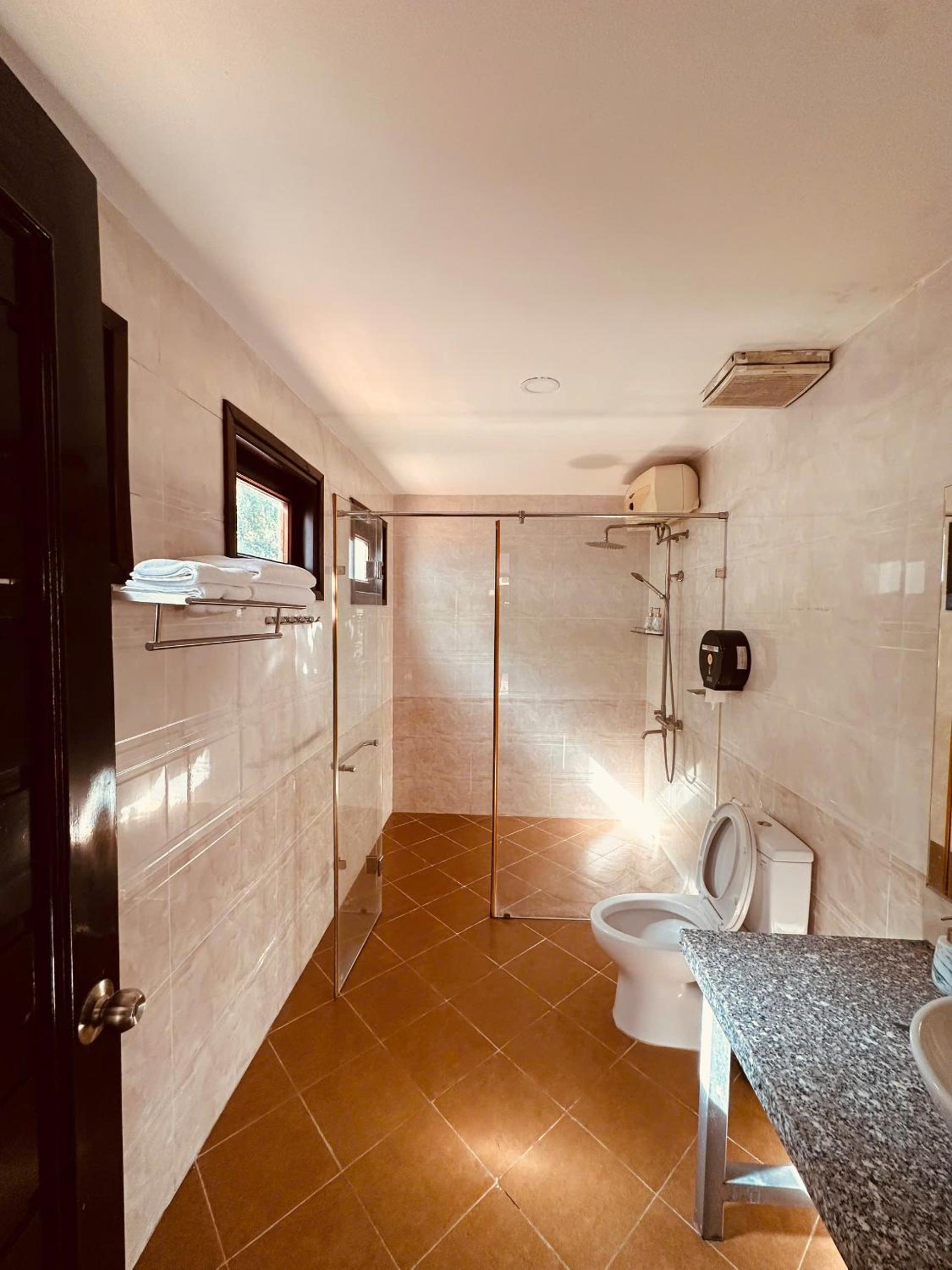 Deluxe Bungalow