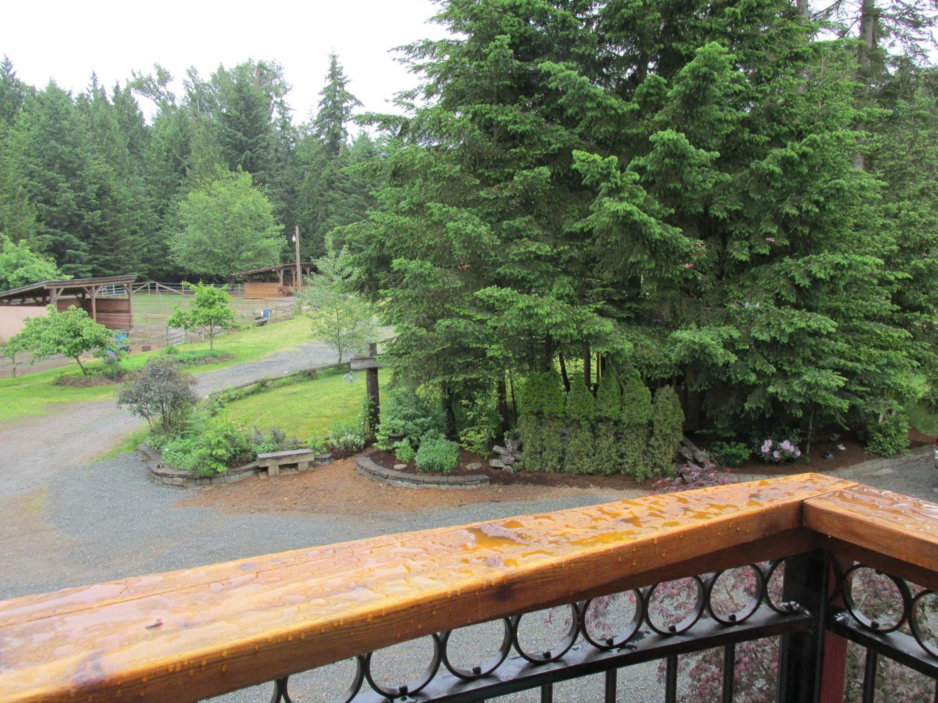 Queen Room with Garden View photo 2