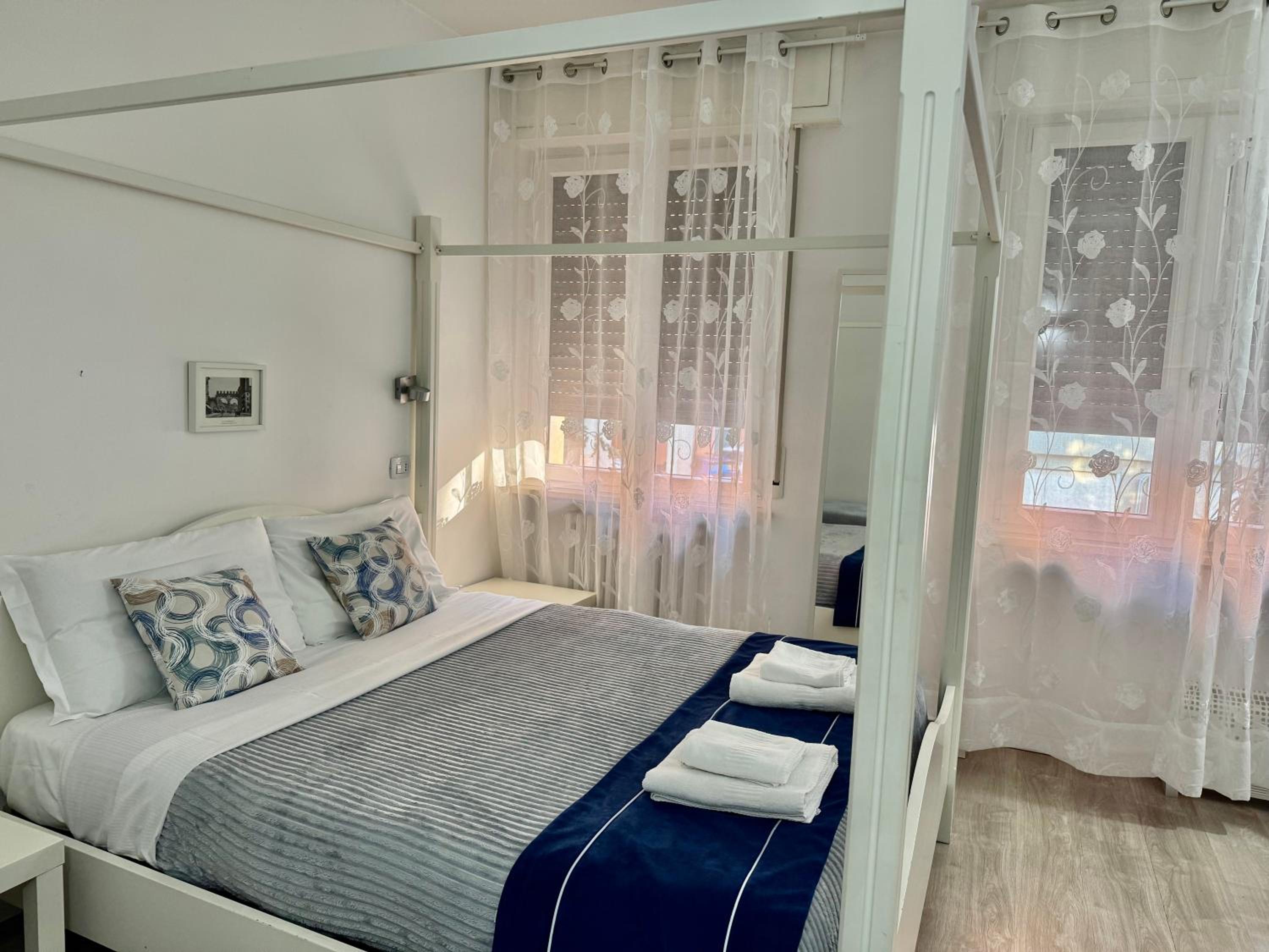 Triple Room with Shower