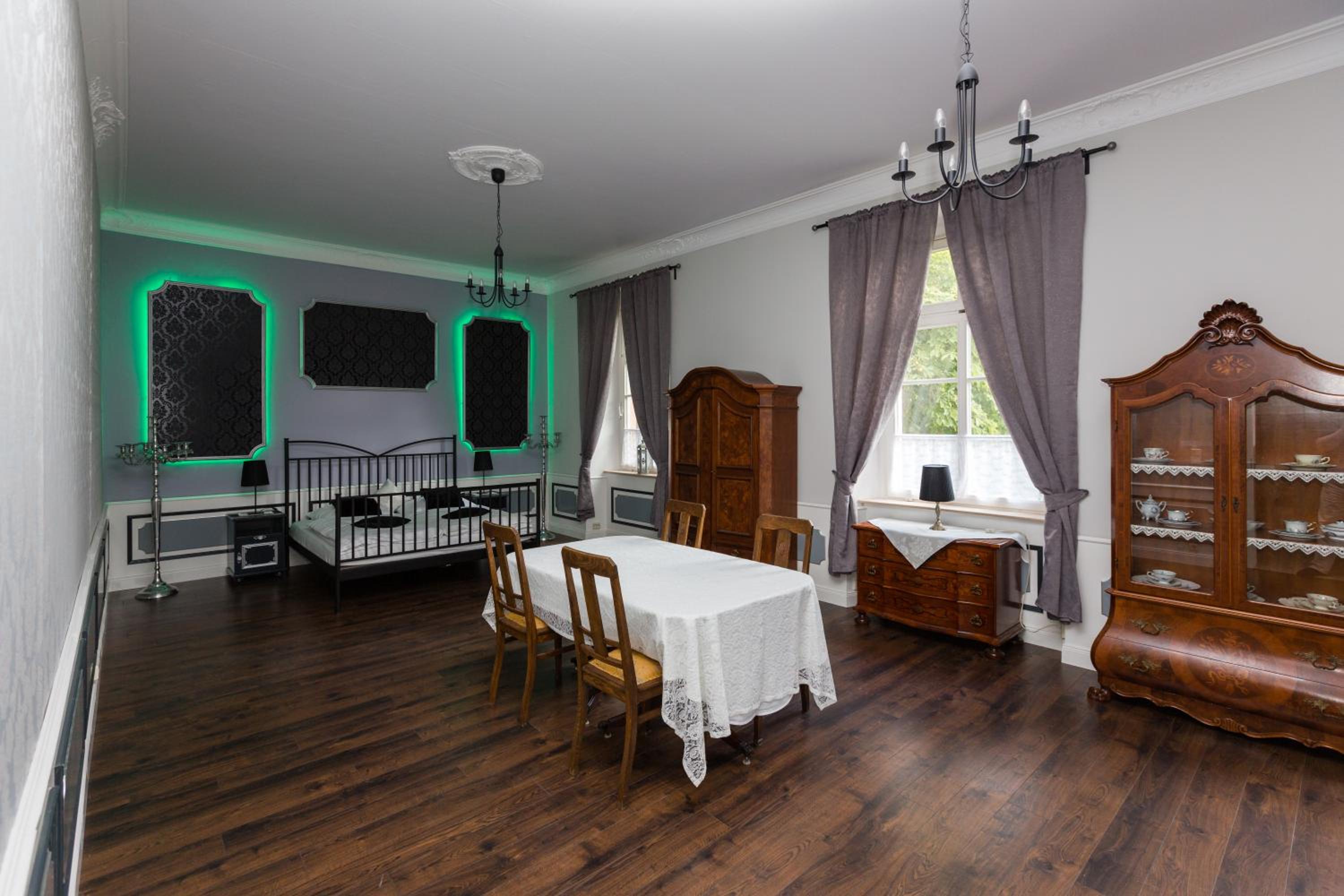 Deluxe Double Studio - Photo 2