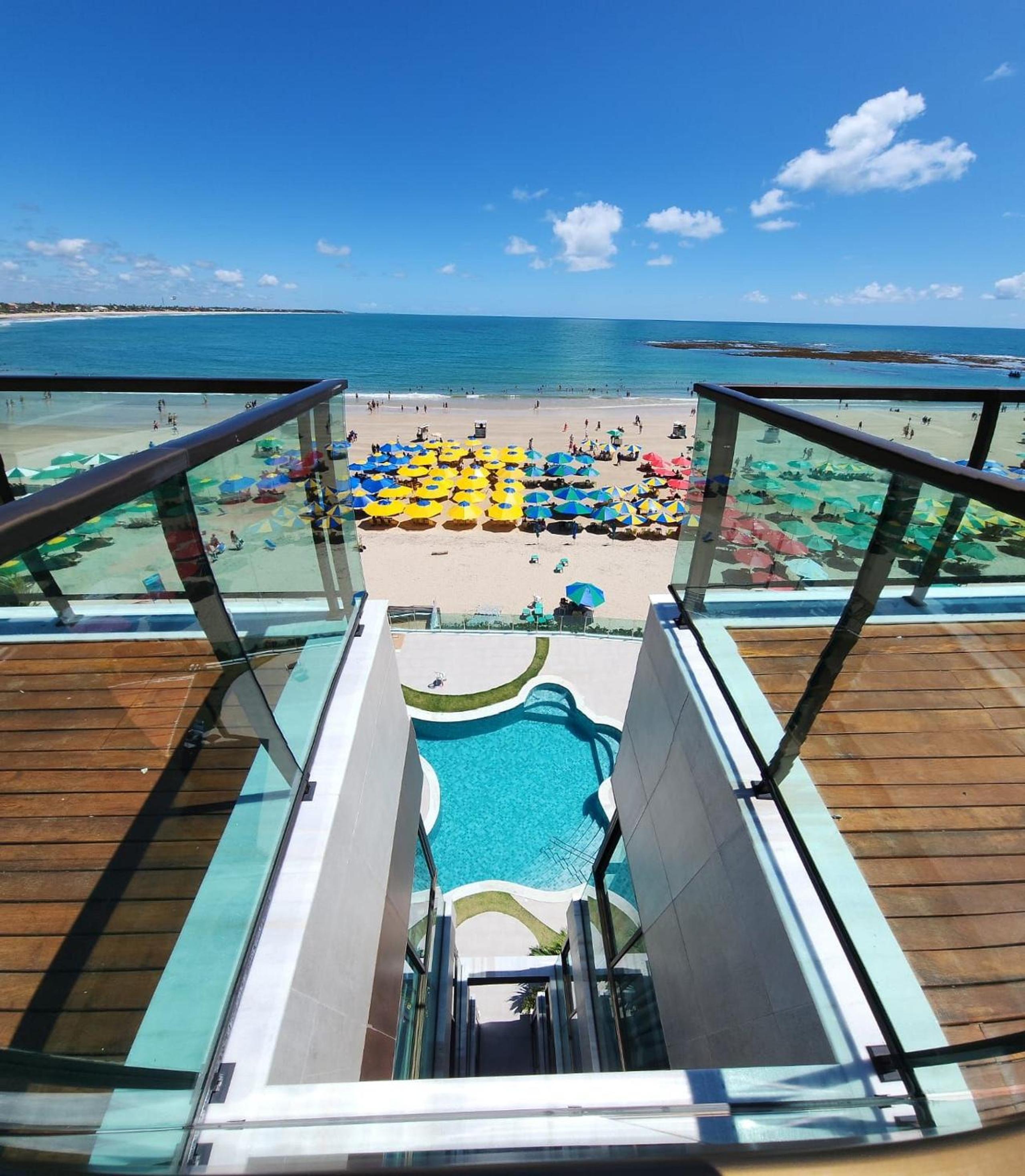 Three-Bedroom Apartment with Sea View photo 2