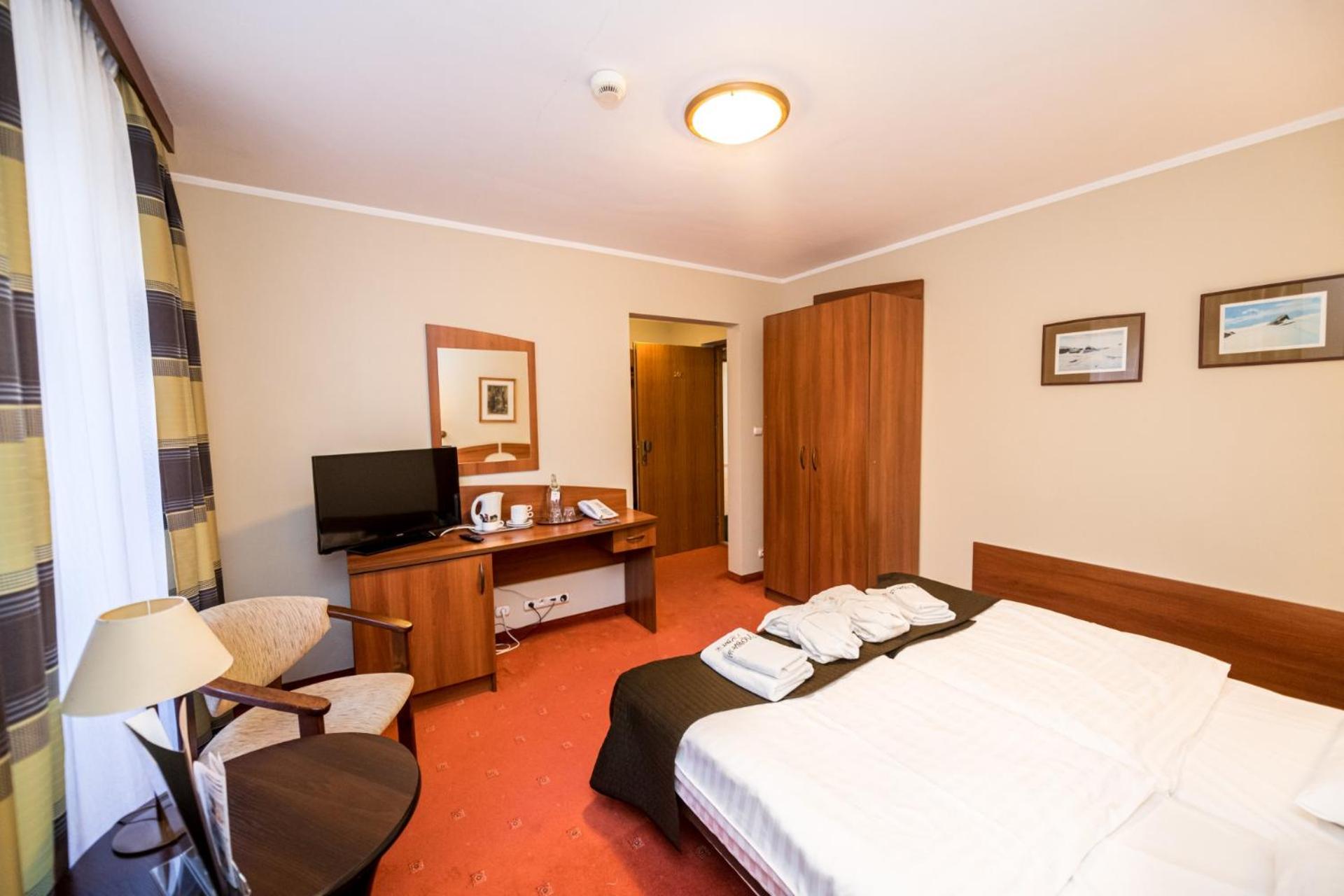 Economy Double Room photo 1
