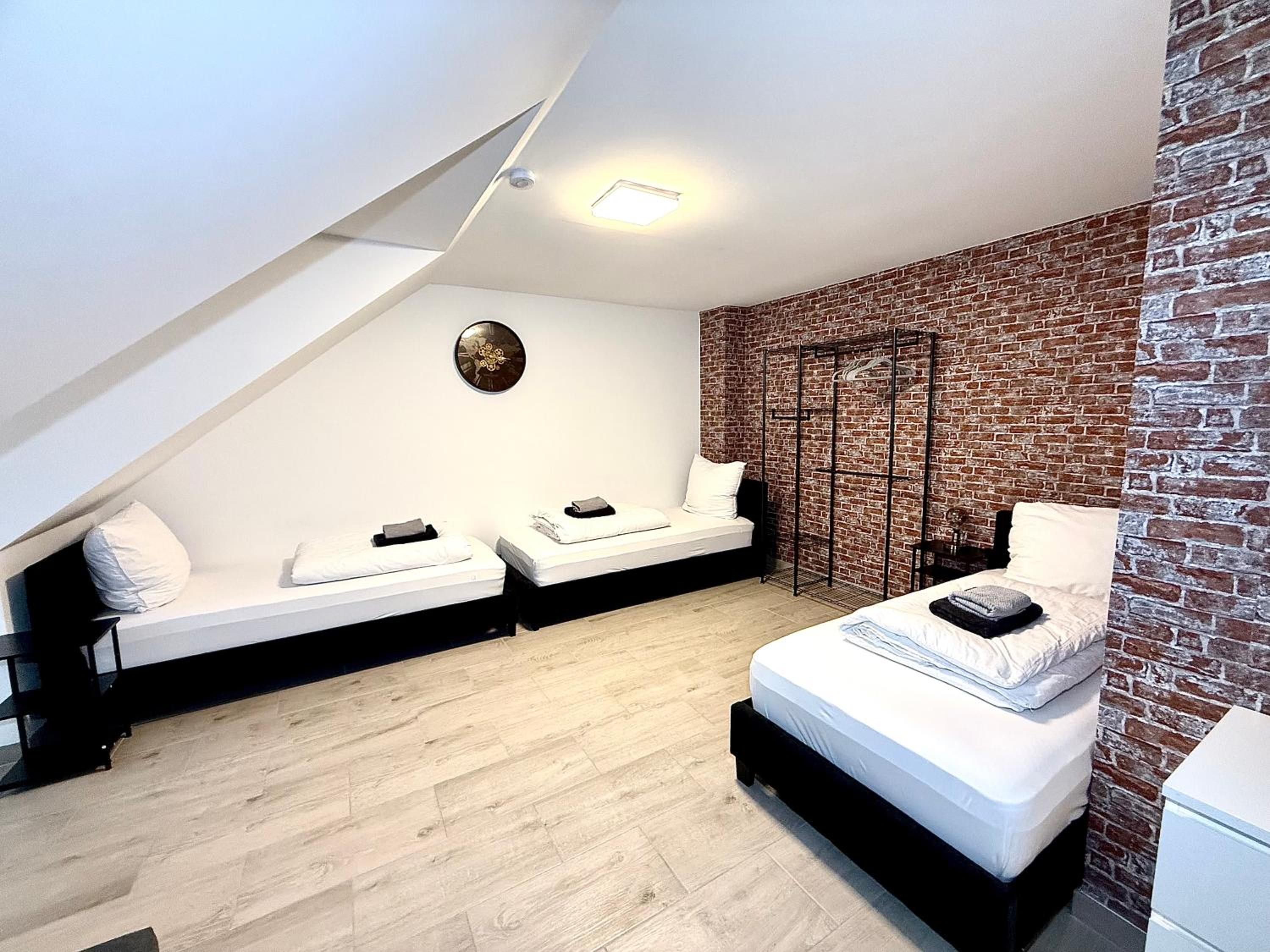 Classic Quadruple Room photo 2