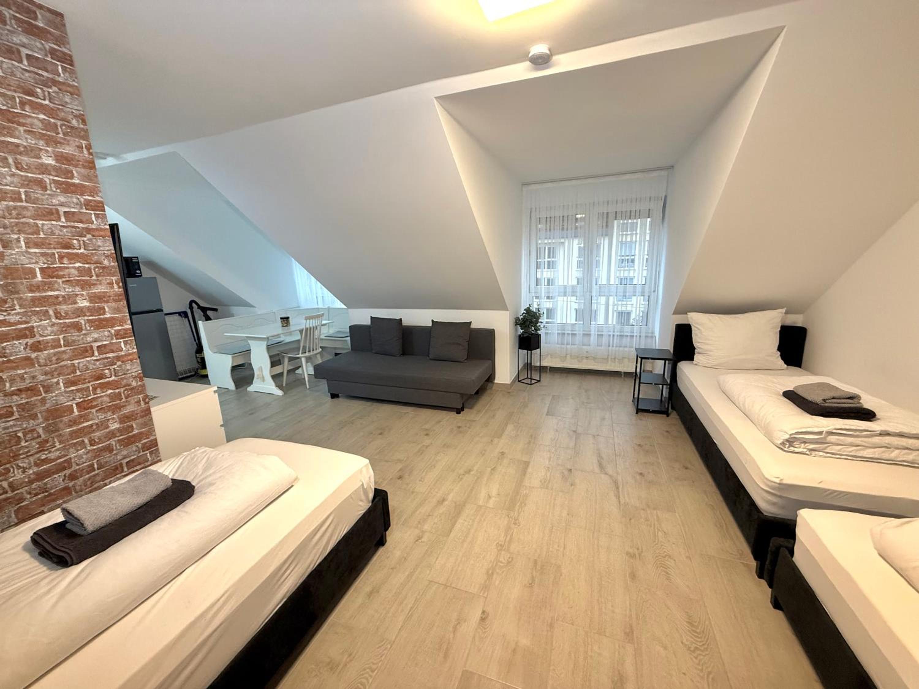 Classic Quadruple Room photo 3