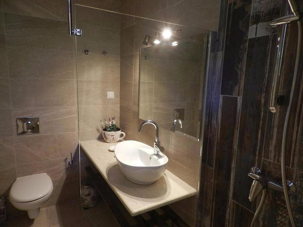 Double Room with Pool View